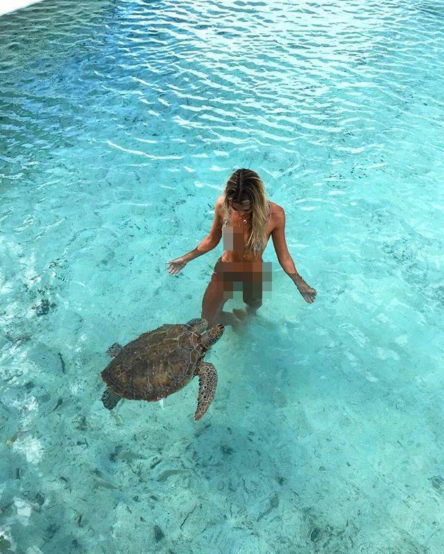 instagram.com/moonstrucktraveller