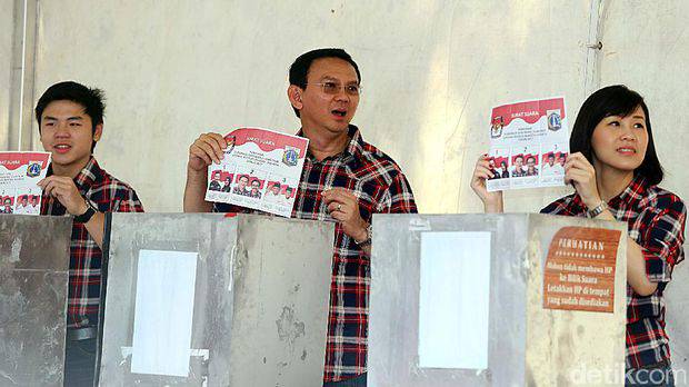 Senyum Nicholas Anak Ahok Saat Pertama Kali Nyoblos di Pilgub DKI