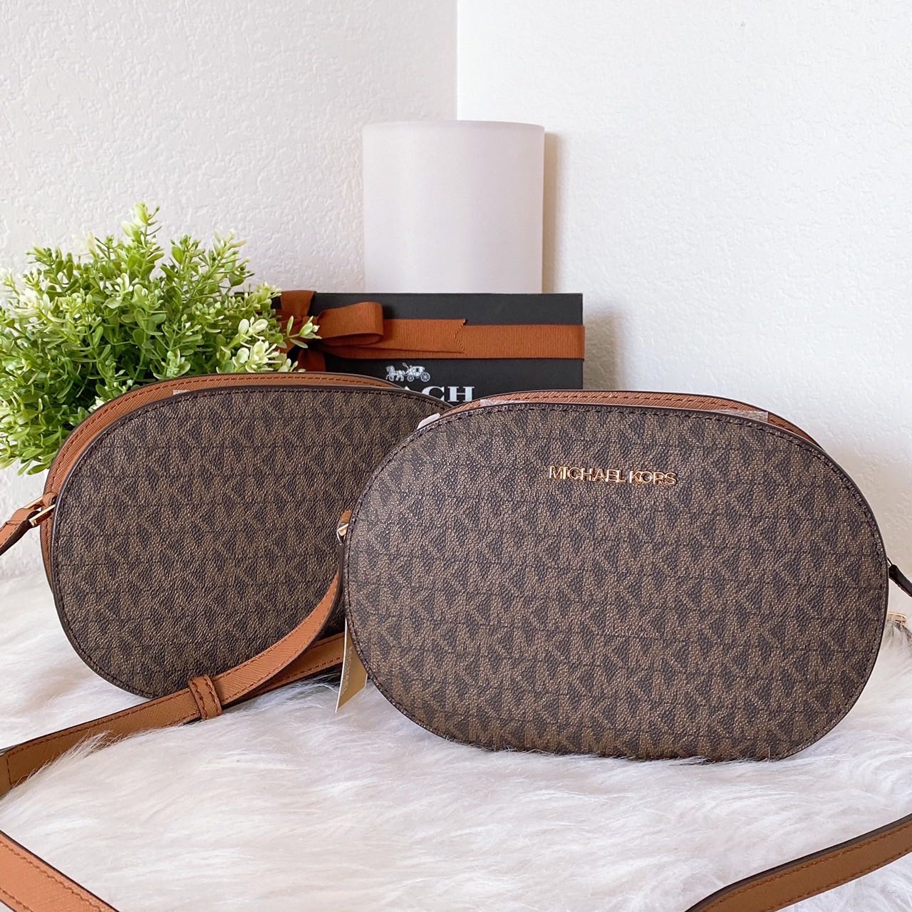 michael kors jet set travel brown