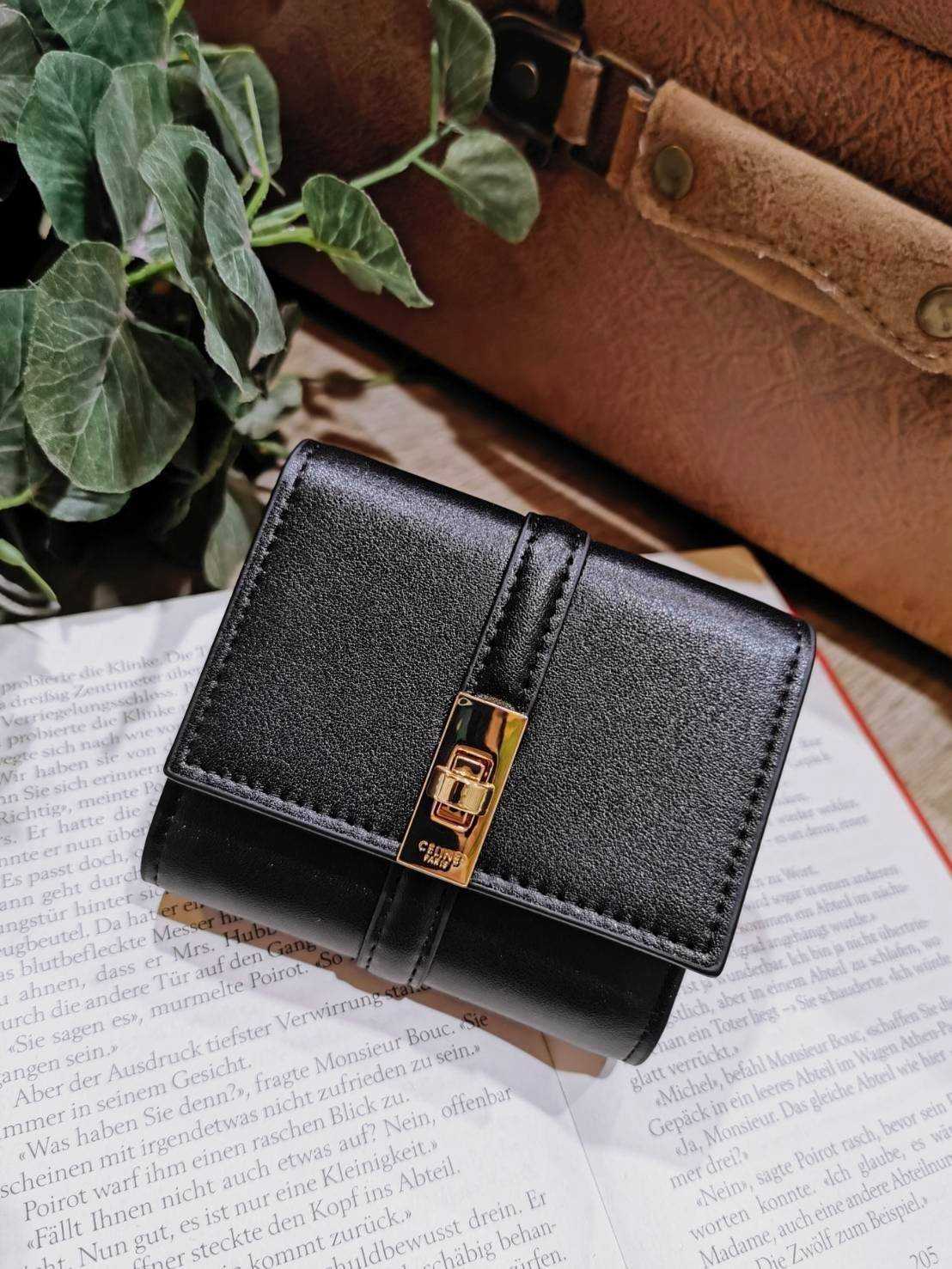 Celine short wallet 2025
