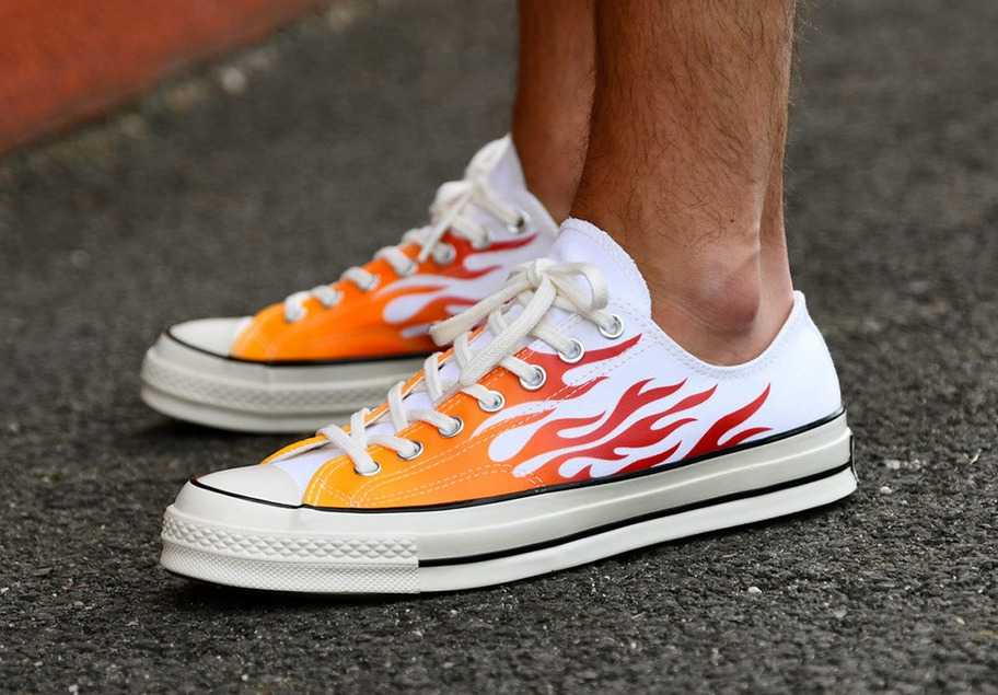 Converse on sale flame white