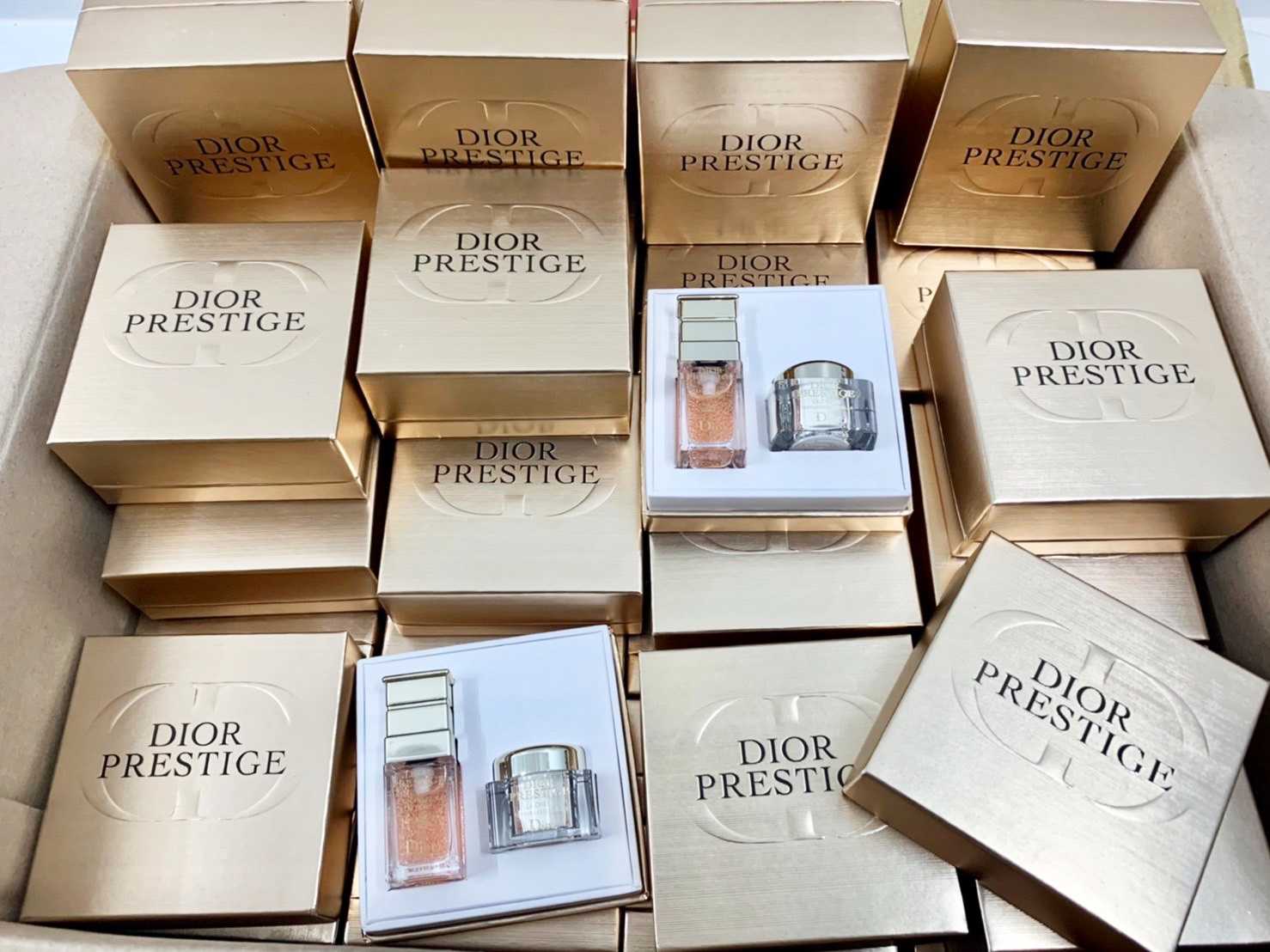 Dior Prestige Set 2 items LINE SHOPPING