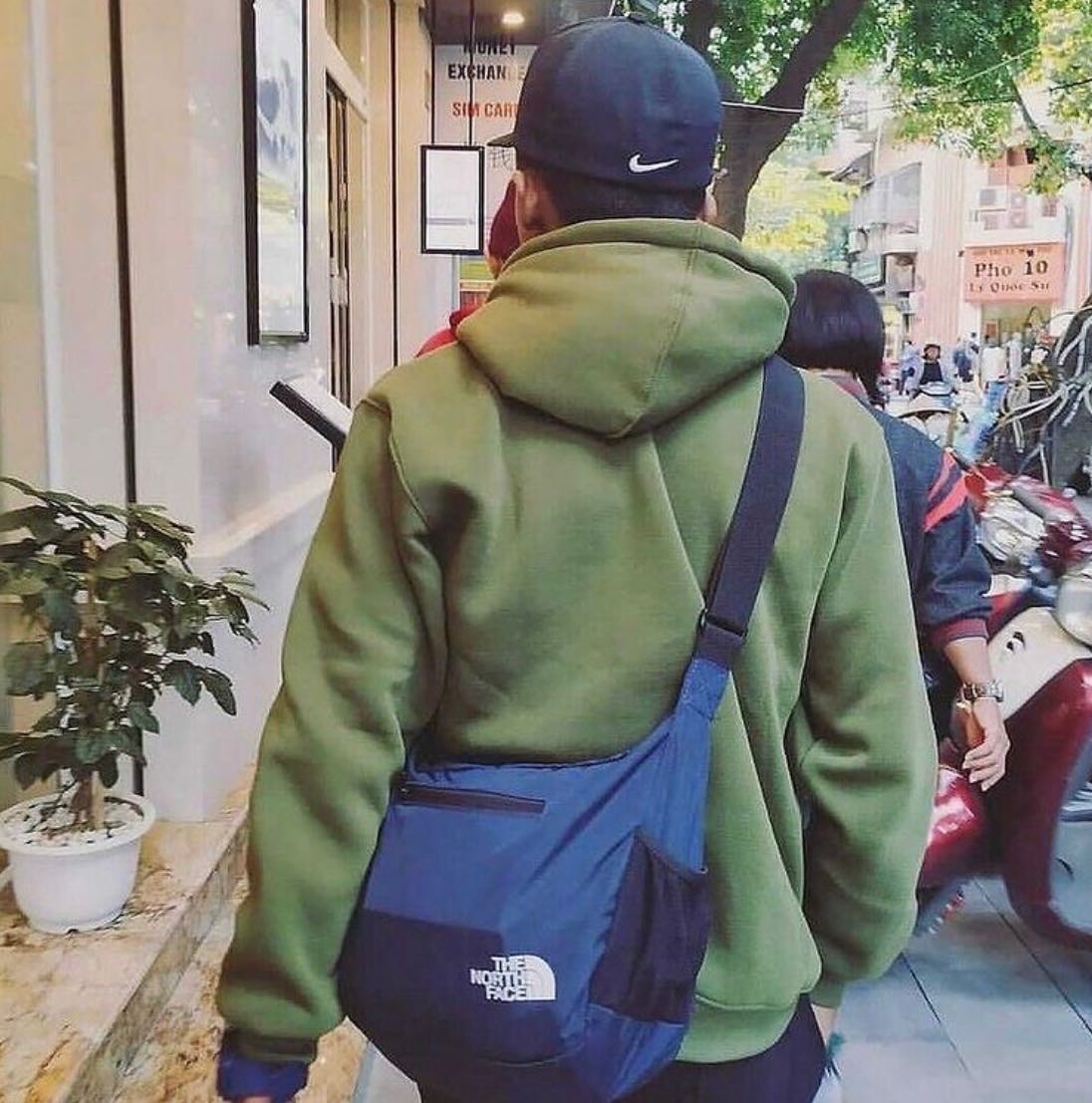 Harga sling bag the north deals face