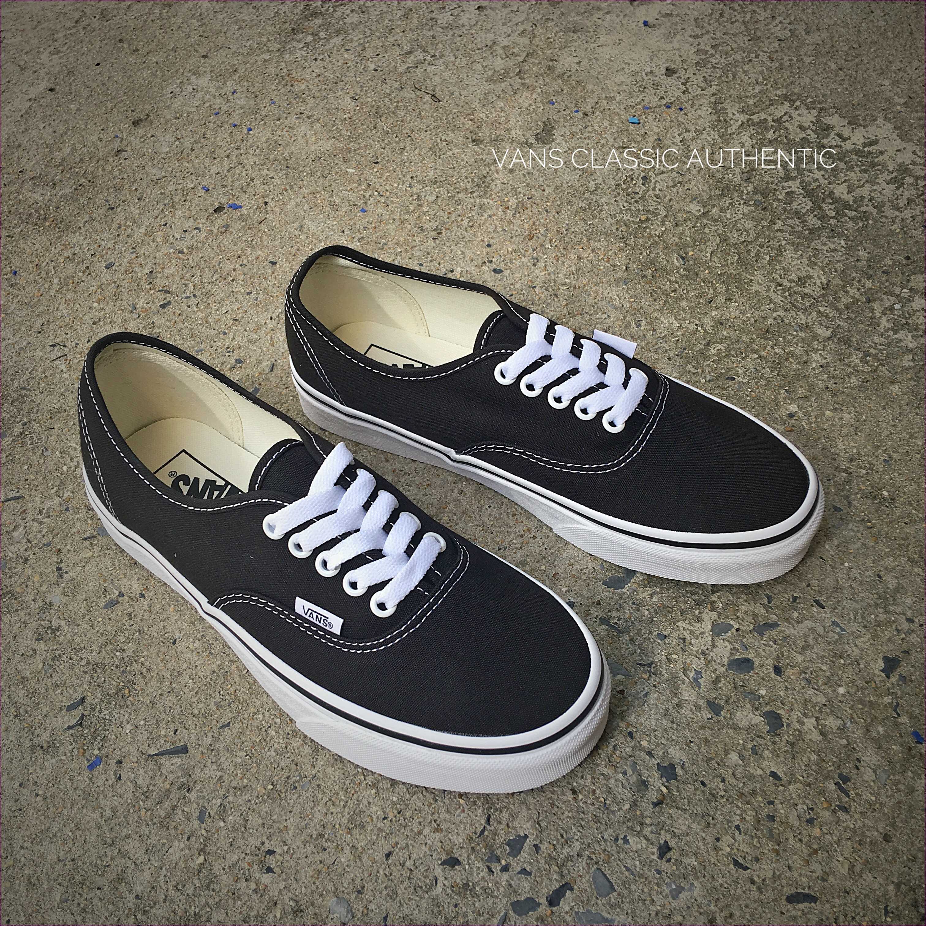 Harga vans authentic white original store