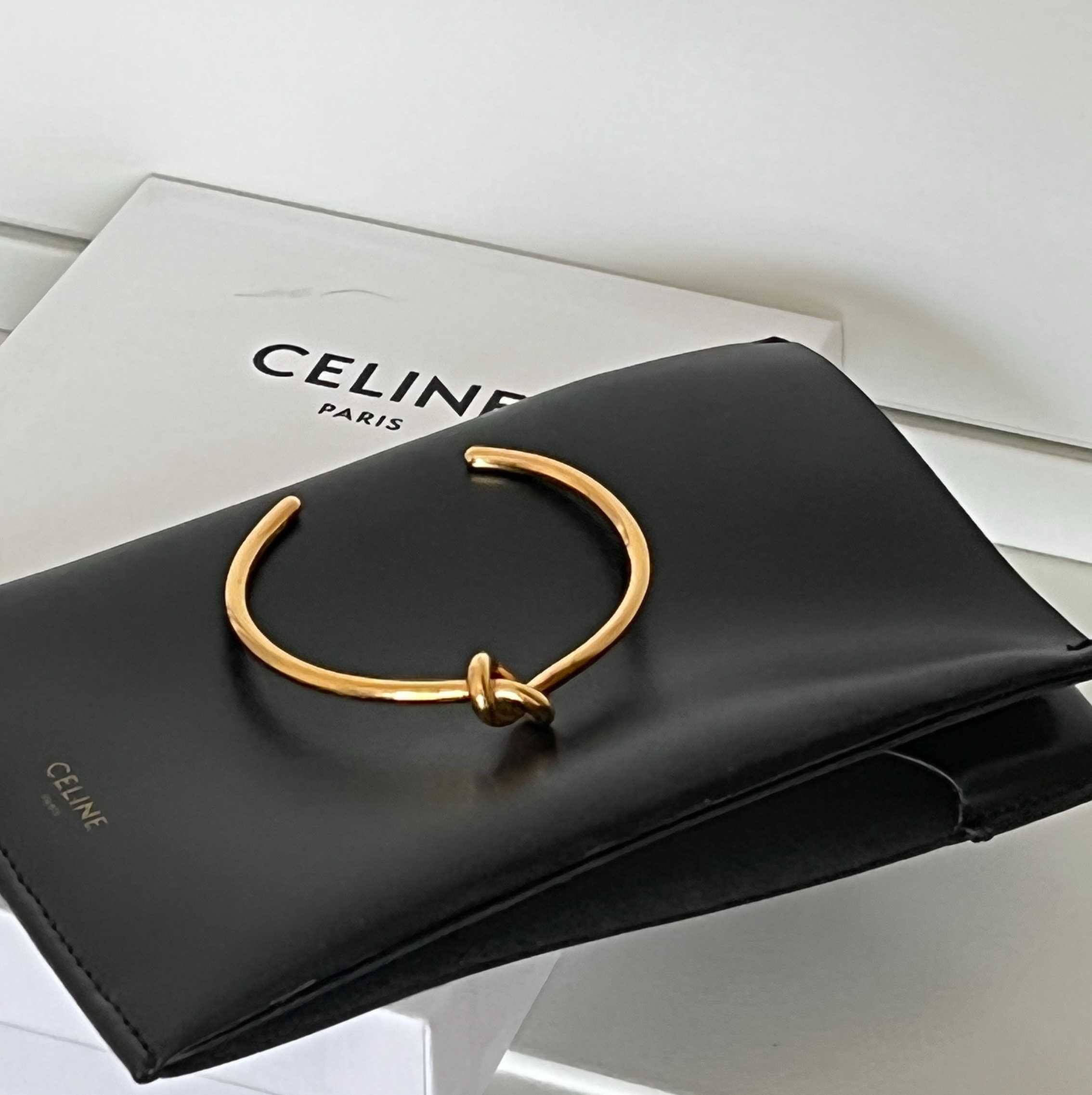 USED heavy defect CELINE KNOT EXTRA THIN BRACELET size M