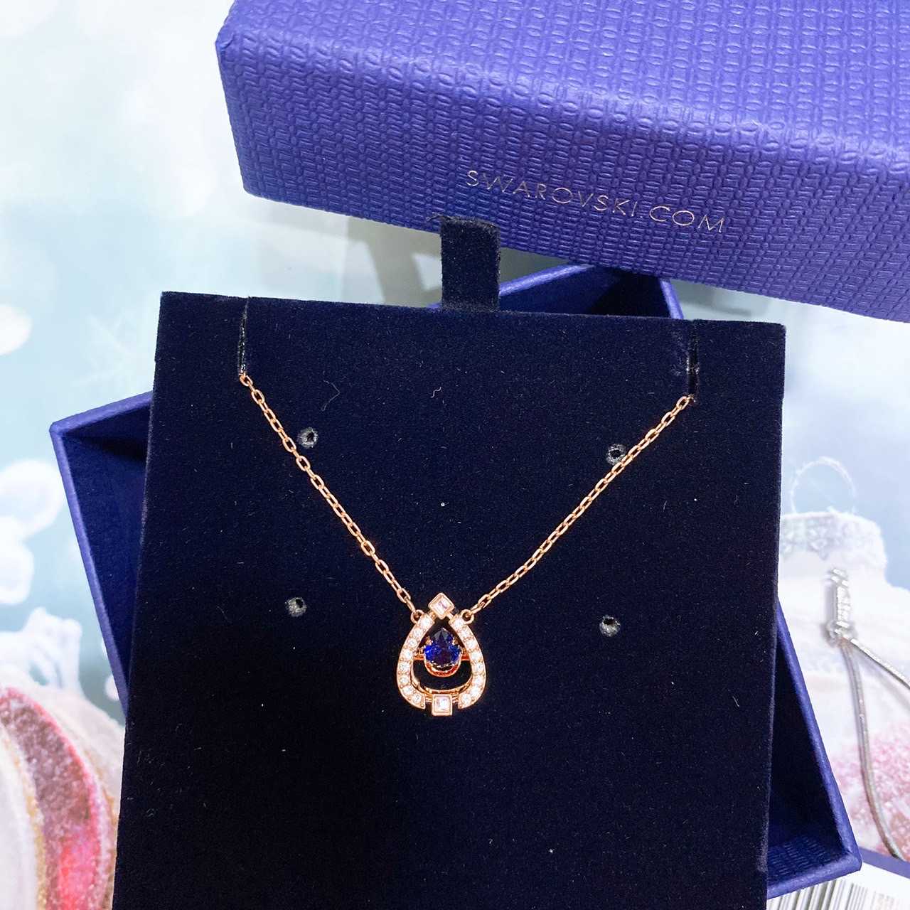 SWAROVSKI Sparkling Dance Pear Necklace Blue Rose gold