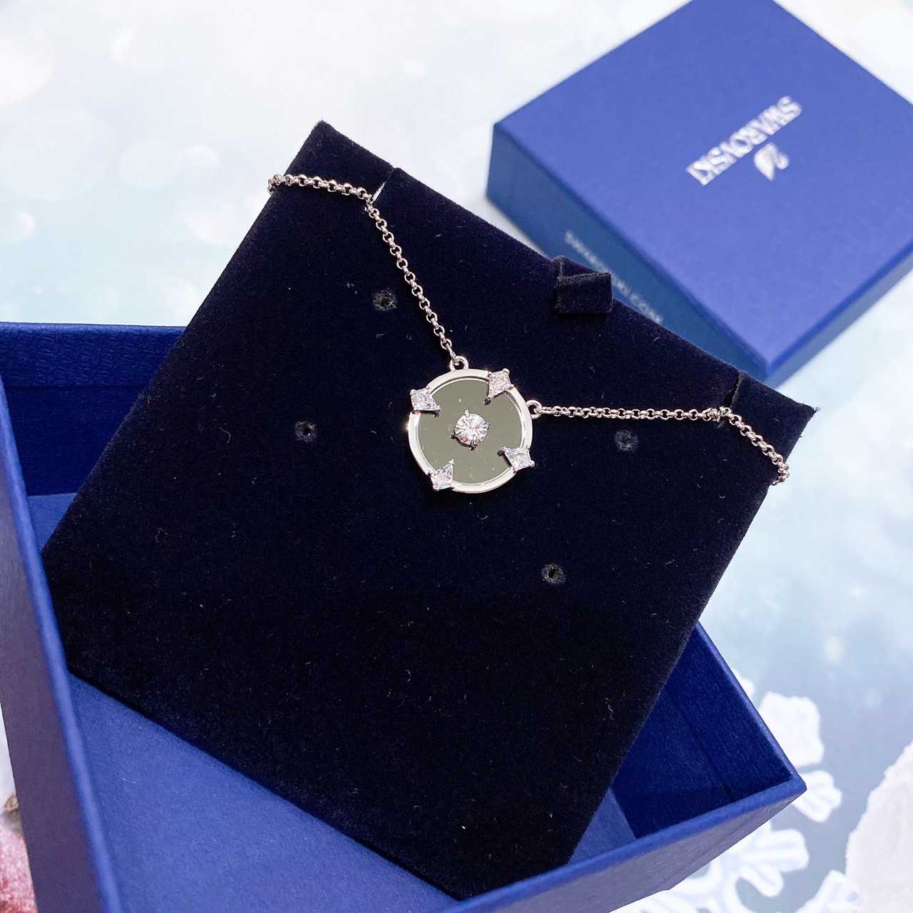 Swarovski north necklace outlet