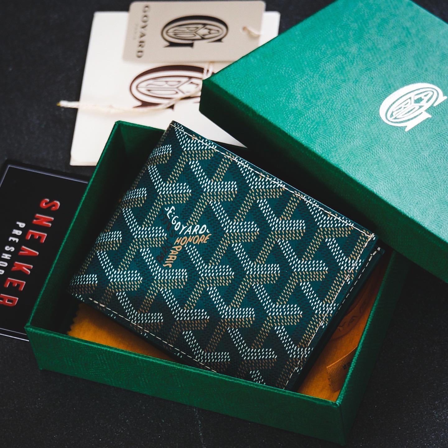 Goyard green clearance wallet