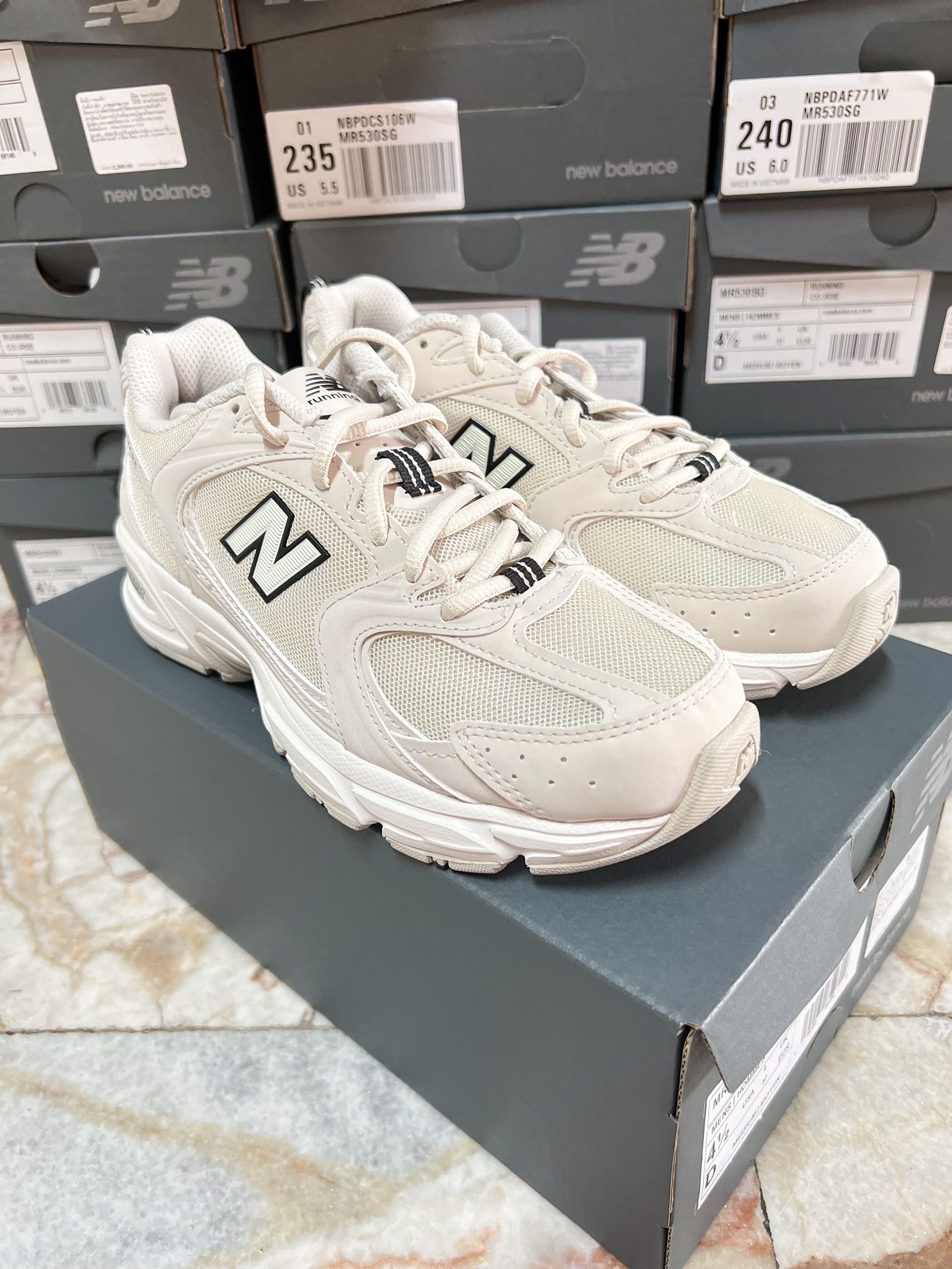 New balance hot sale 235