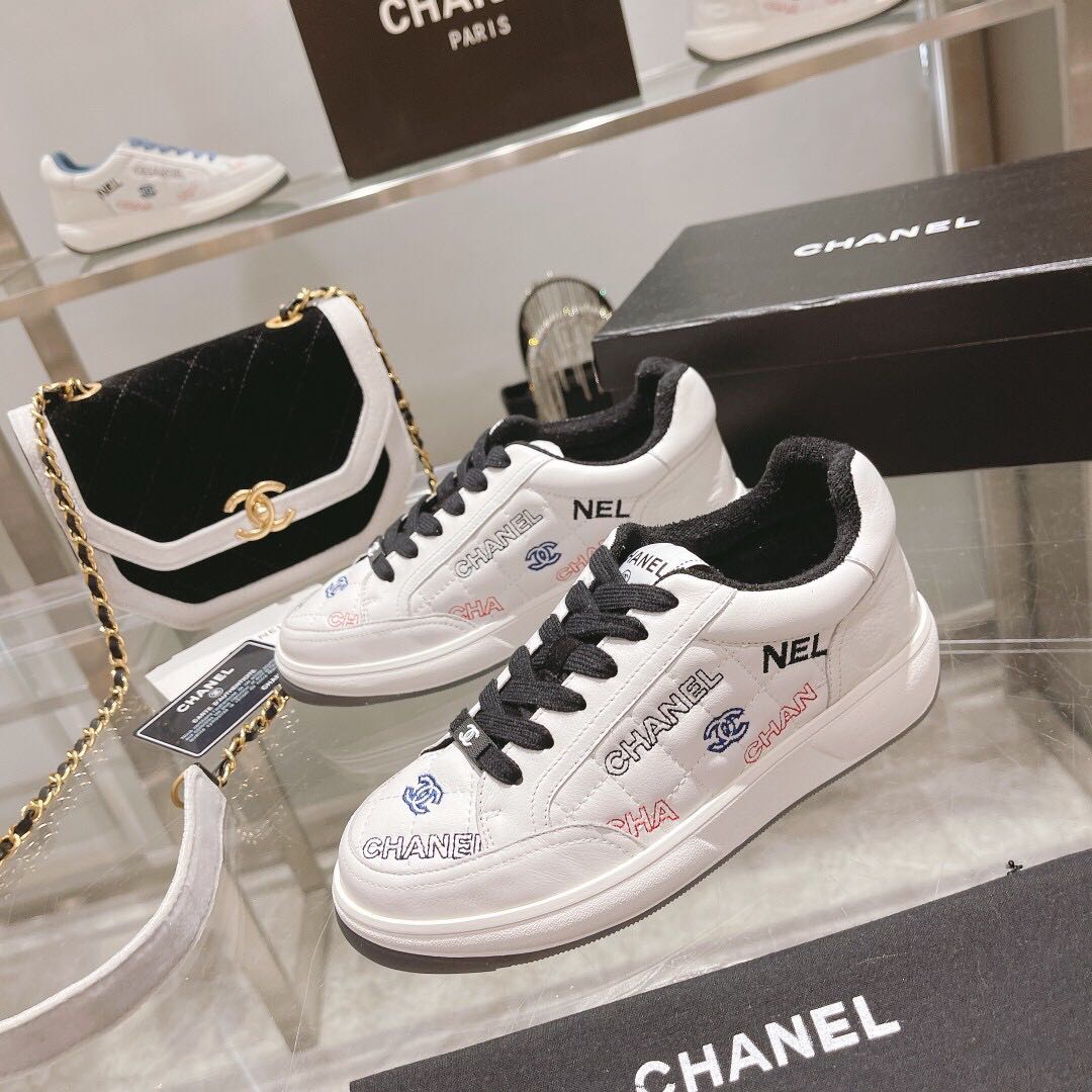 Chanel LINE SHOPPING