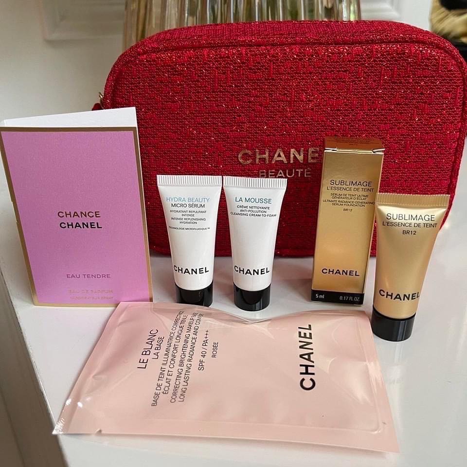 Chanel Beauty Mini Gift Set (5 Items + Red Pouch)