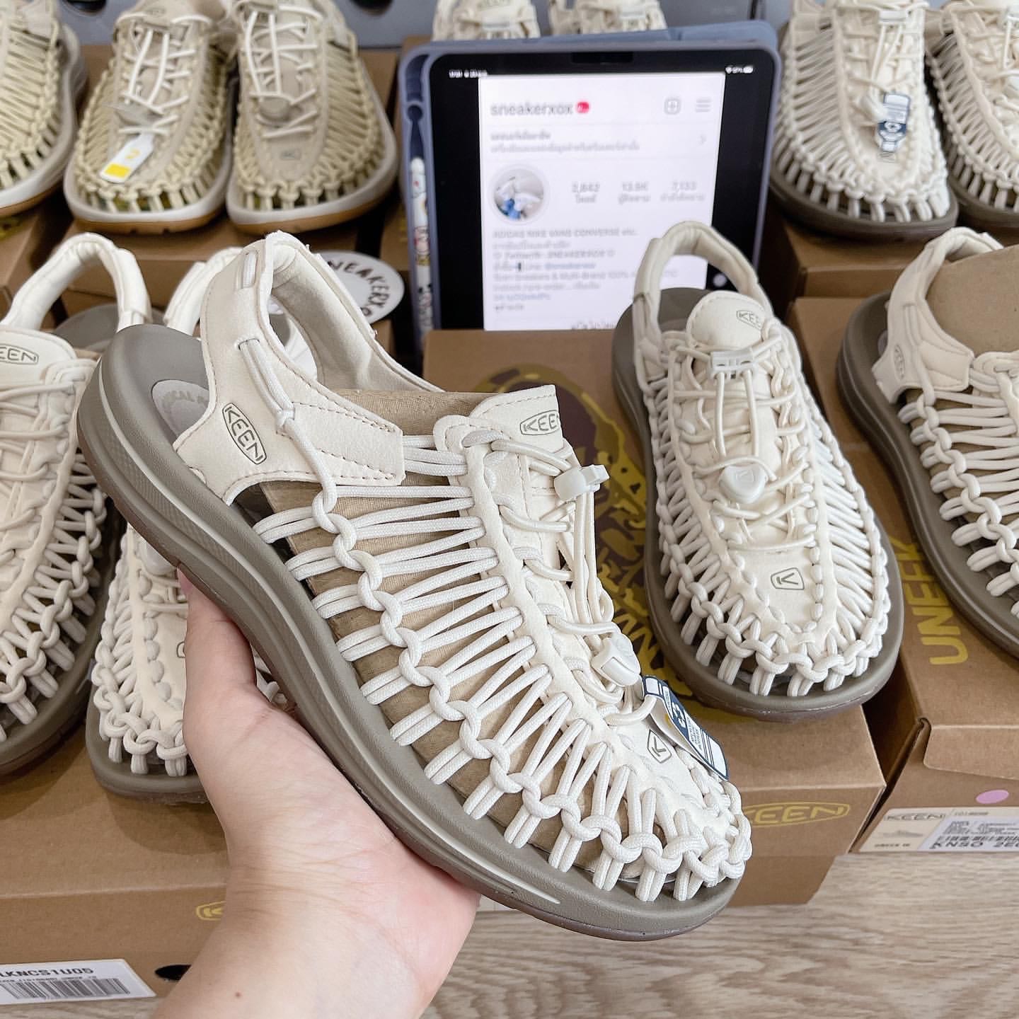 Keen uneek whitecap cornstalk hotsell