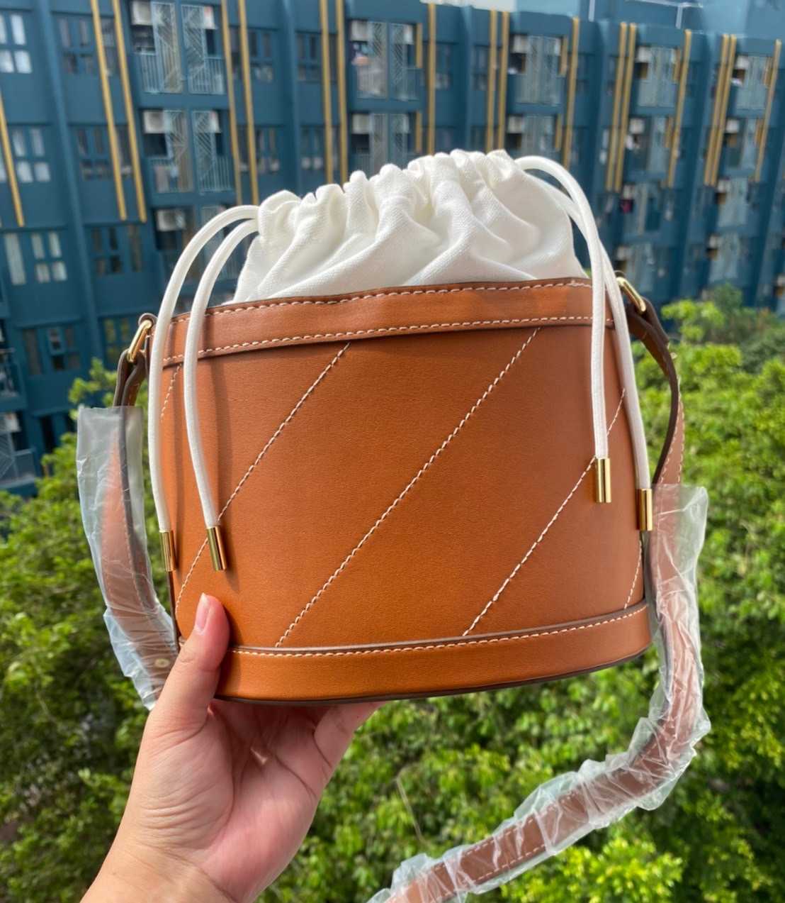 Estee lauder bucket bag sales
