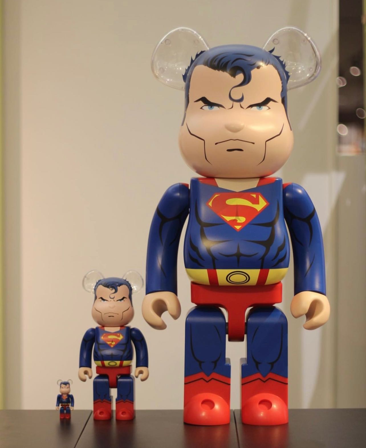 ✨Pre-order BE@RBRICK SUPERMAN (BATMAN: HUSH Ver.) | LINE SHOPPING