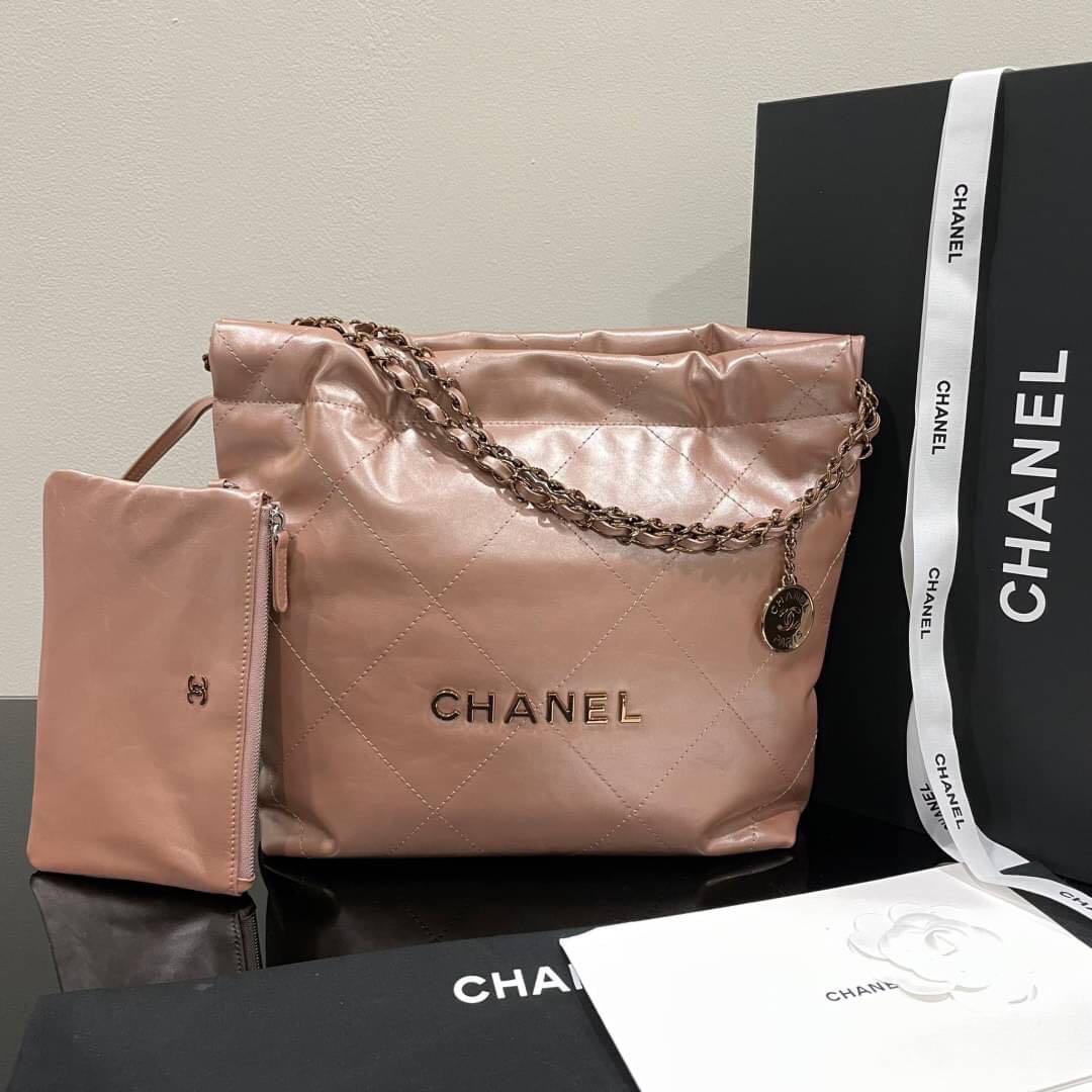 Chanel 22 Small Bag