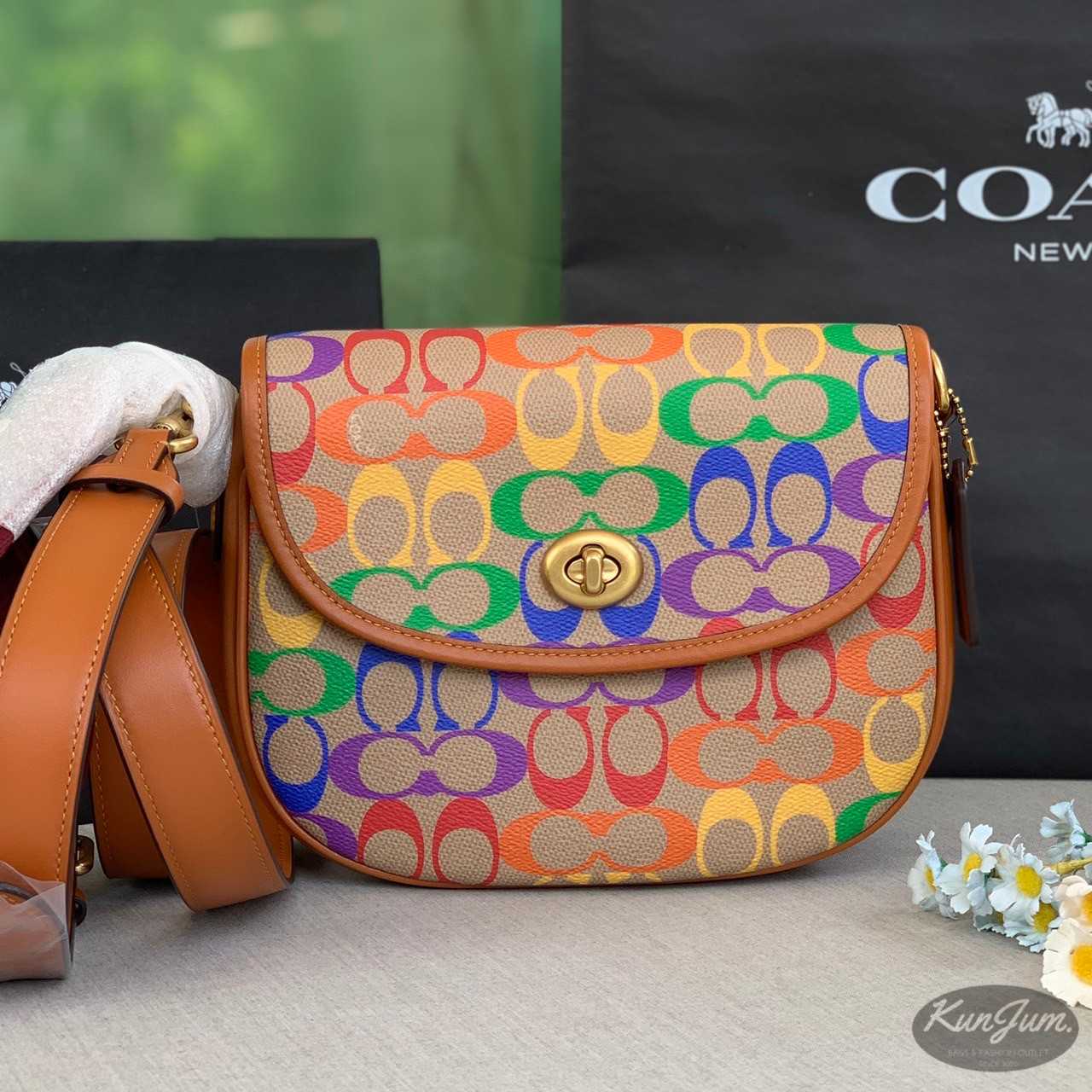 COACH (Style No CA101) LINE SHOPPING
