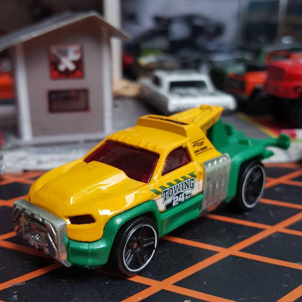 Hot wheels repo duty best sale