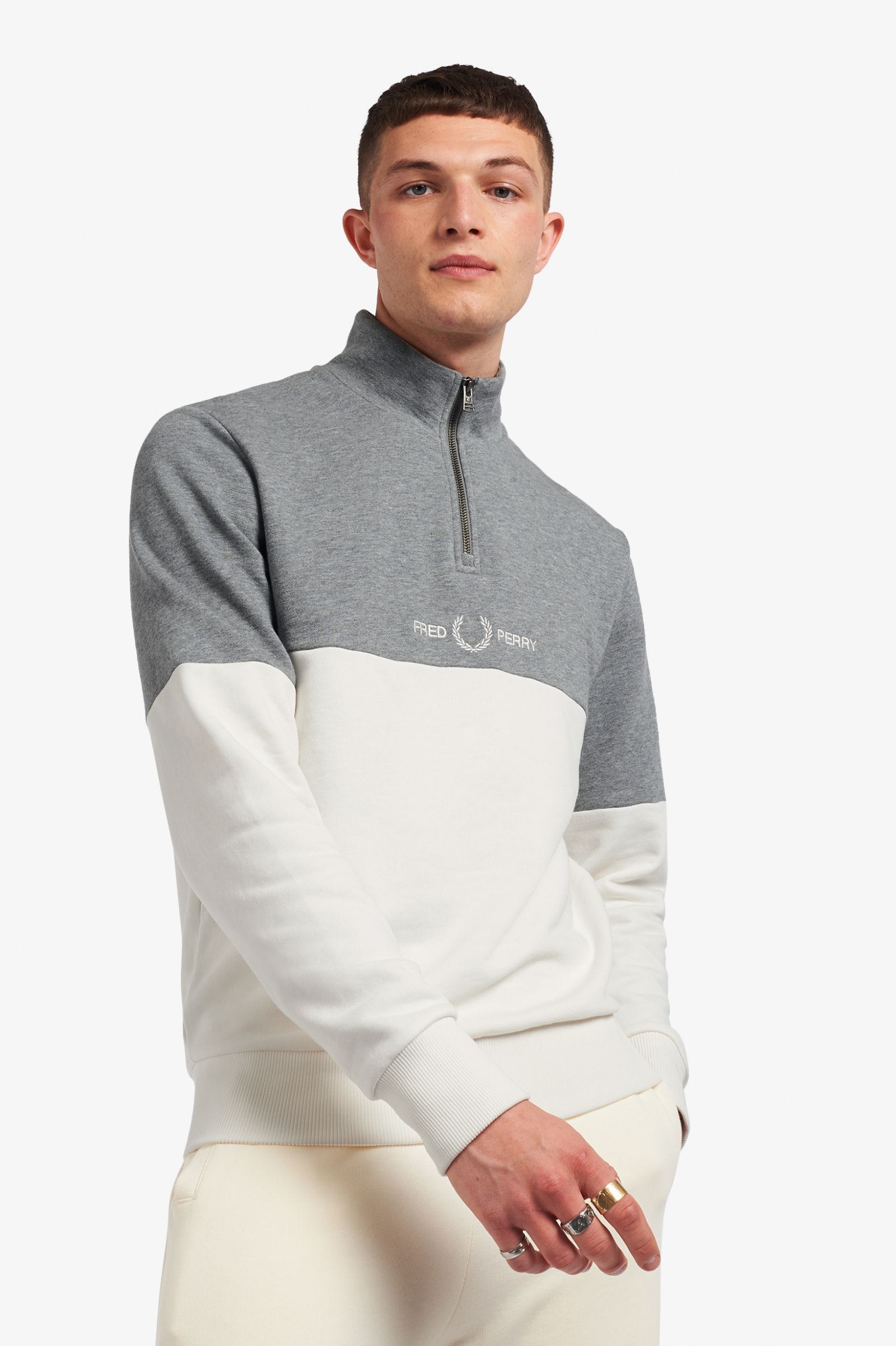 Colour Block Half Zip Sweatshirt Preoder 11 12 days LINE SHOPPING