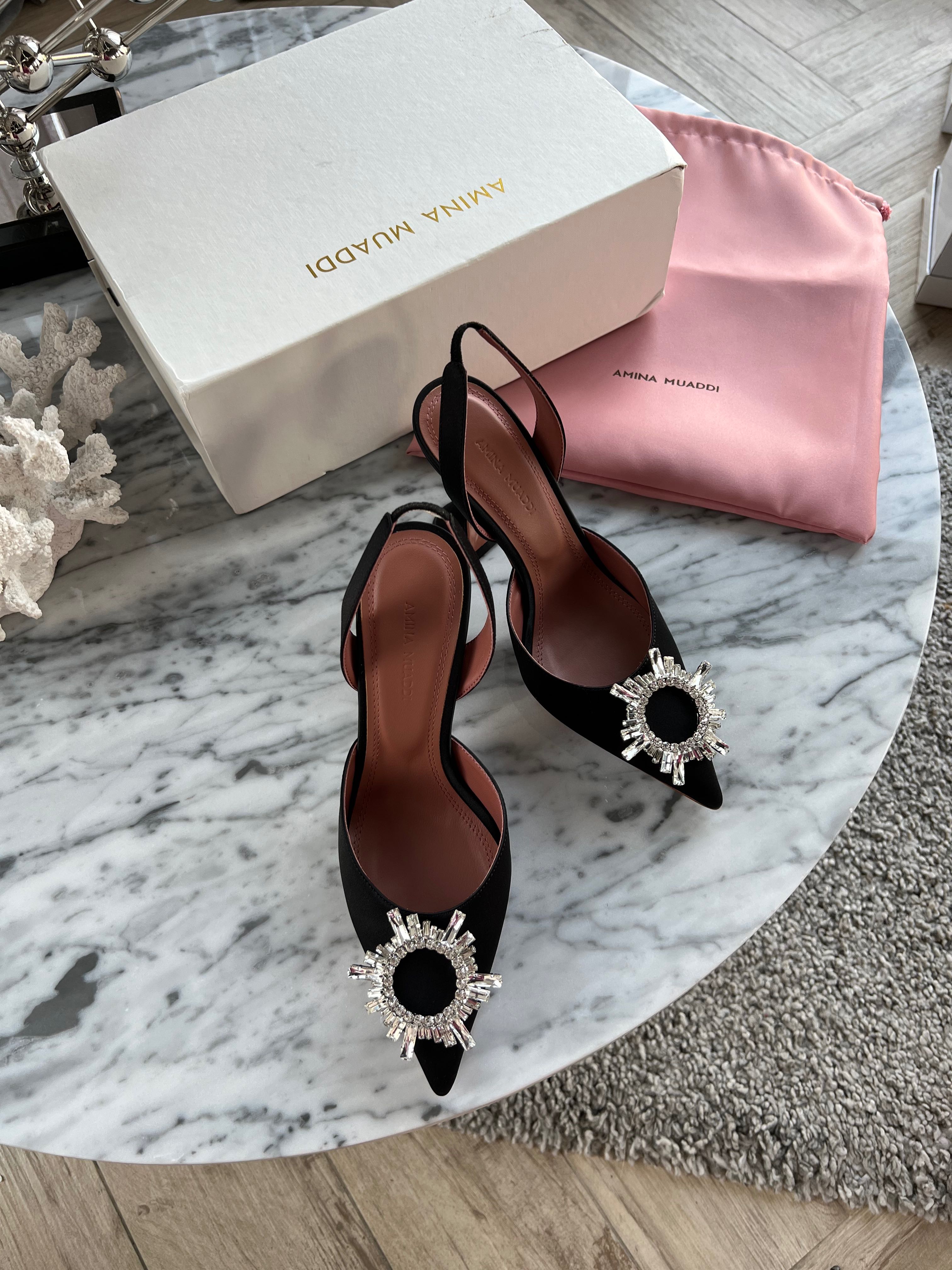 Satin heels | LINE SHOPPING