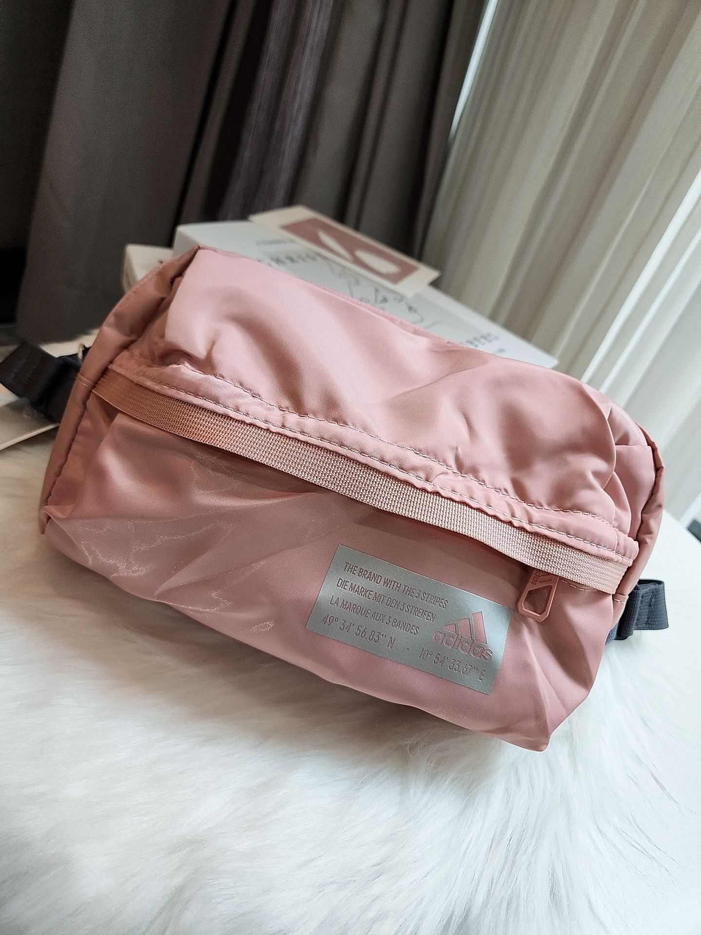 Adidas hotsell casual bag