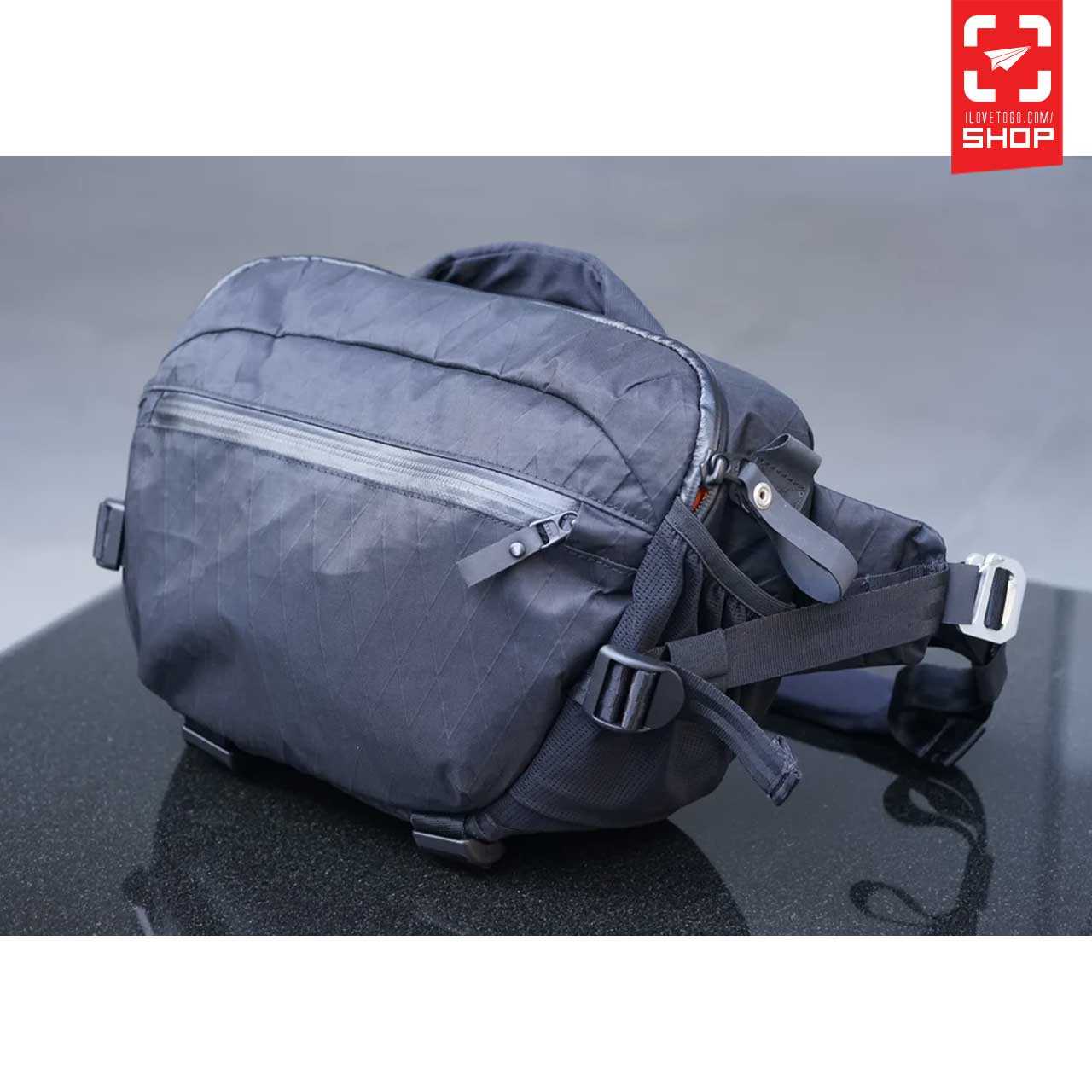 Instinct pro camera deals sling bag