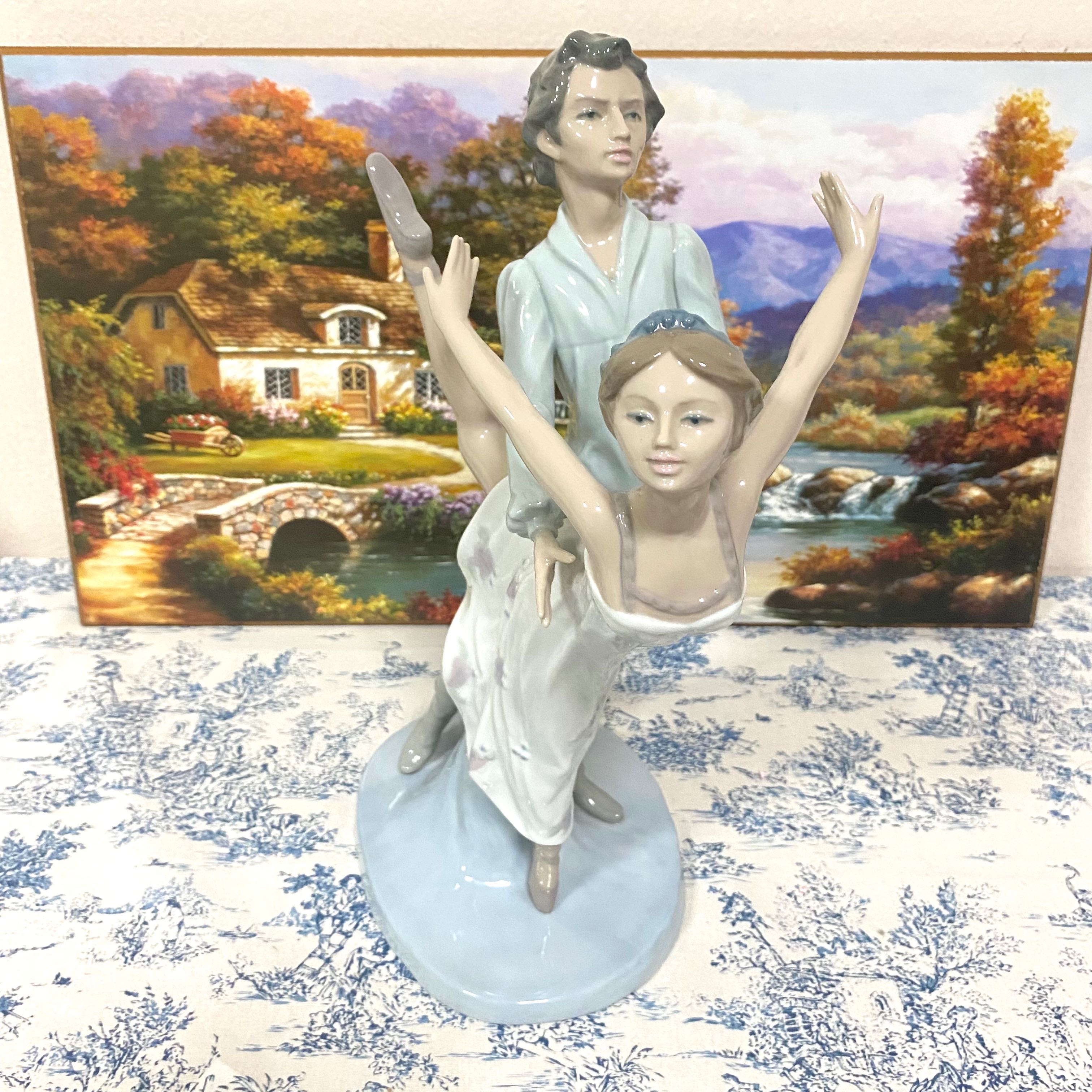 Nao by Lladro Dancing on a Cloud #400 | LINE SHOPPING