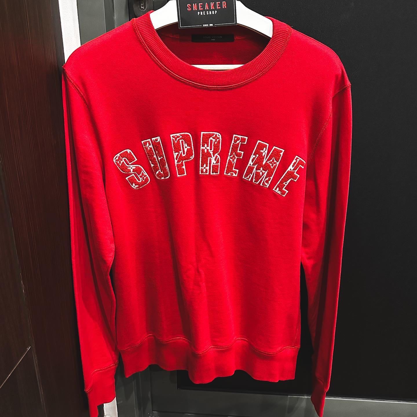 Supreme x on sale louis vuitton crewneck