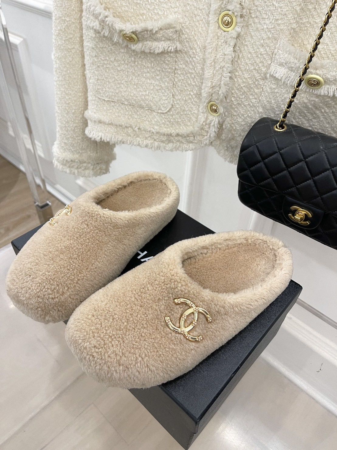 Chanel bedroom slippers outlet