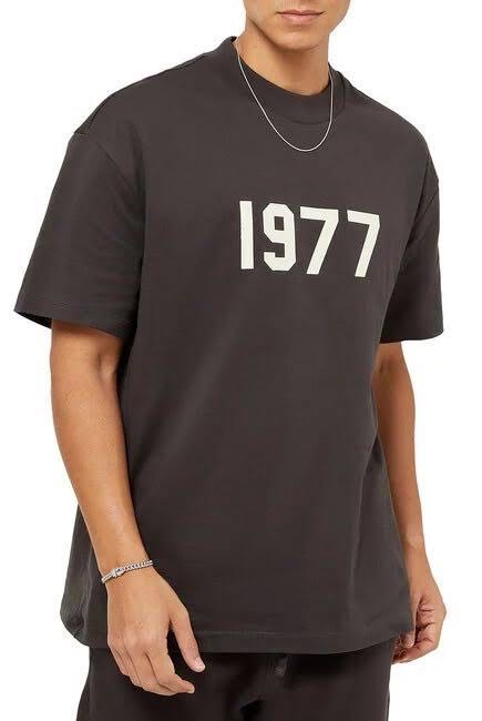 Essentials Fog 1977 | LINE SHOPPING