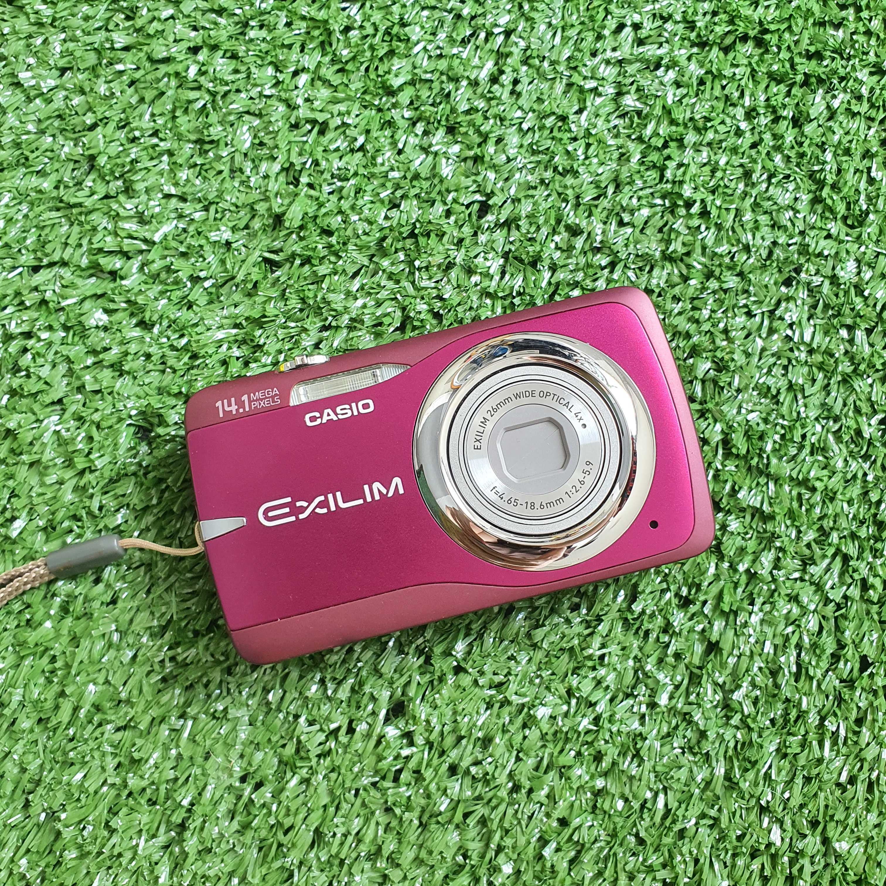 CASIO EXILIM EX-Z550 - デジタルカメラ