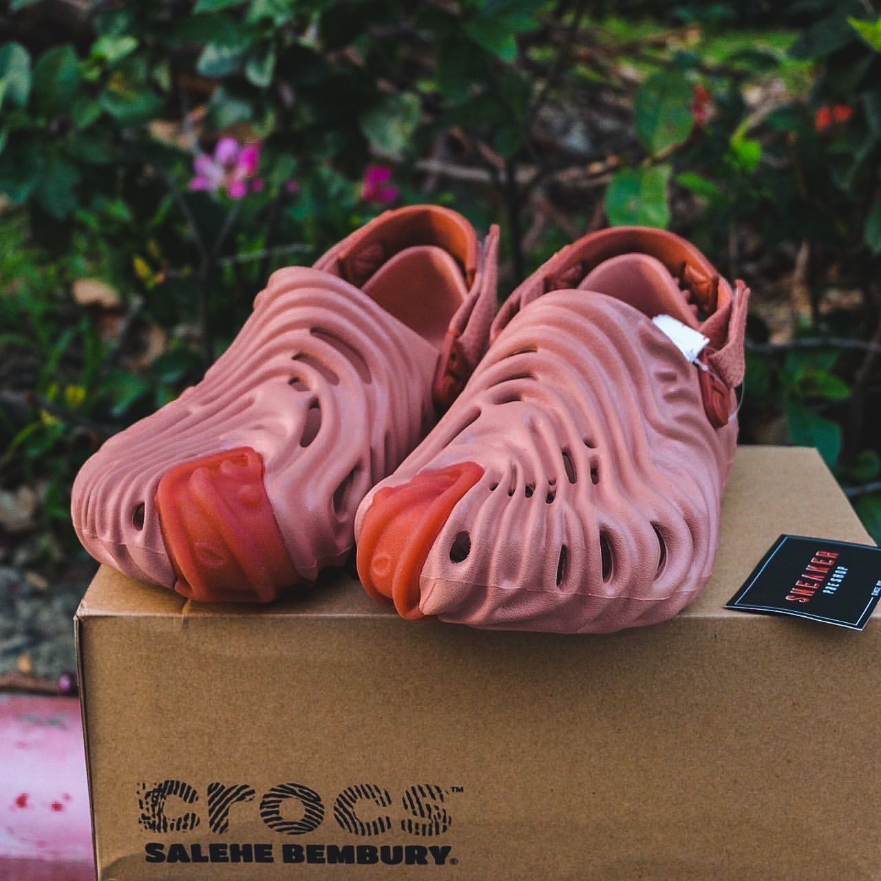 秀逸 Salehe Bembury × Crocs 