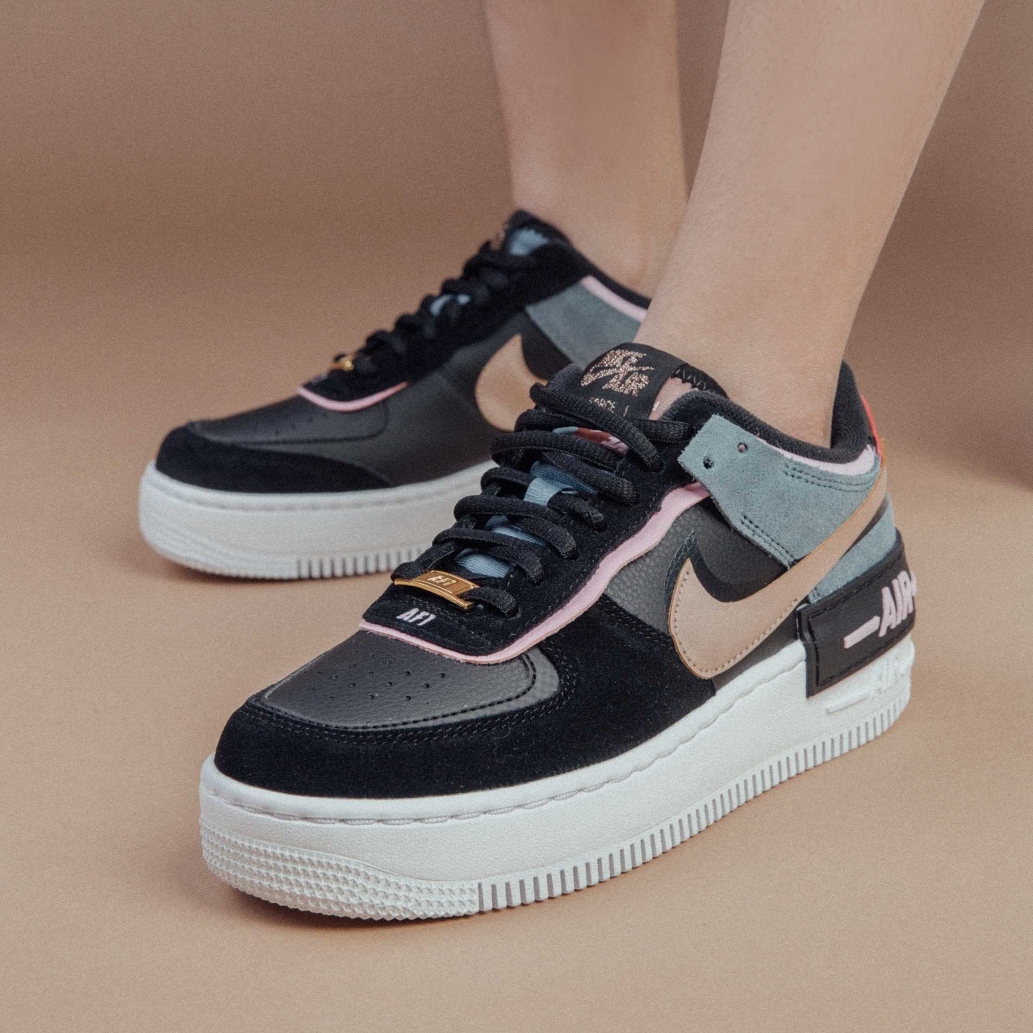 Arctic pink hotsell air force 1