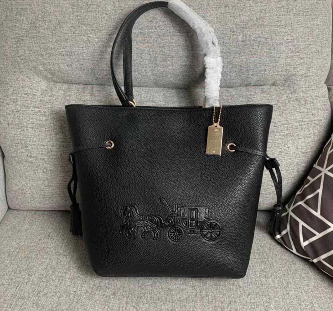Coach size L Andy Tote With Horse And Carriage Refined pebble
