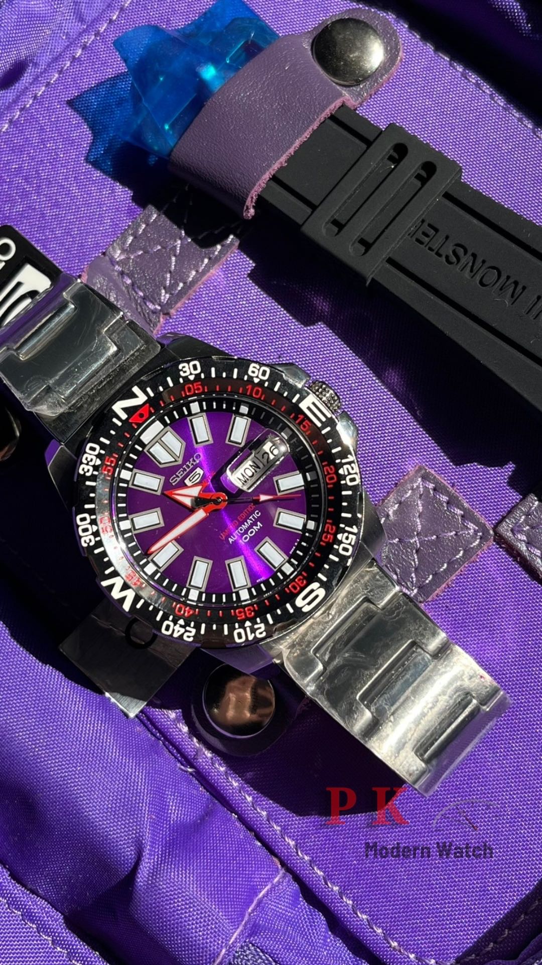 NOS Seiko 5 Sports Mini Monster Limited Edition 1 700