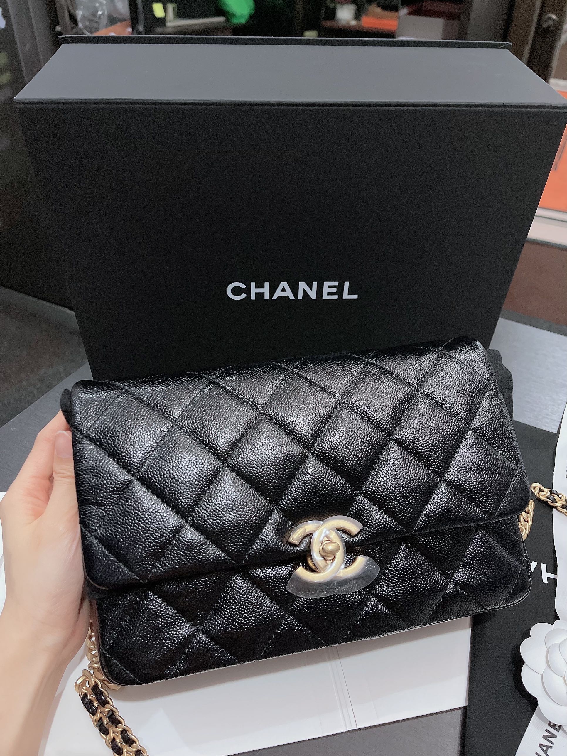 Chanel Classic Wallet on Chain 21A Gray Quilted Caviar with light