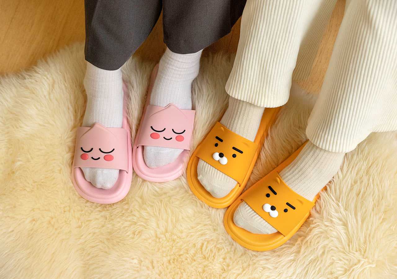 Kakaofriends Face Slipper LINE SHOPPING