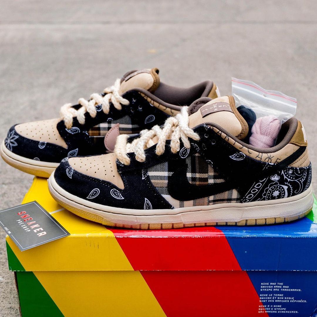 Nike SB Dunk Low x Travis Scott Cactus Jack | LINE SHOPPING