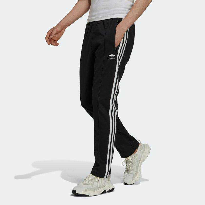 The online jogging pants