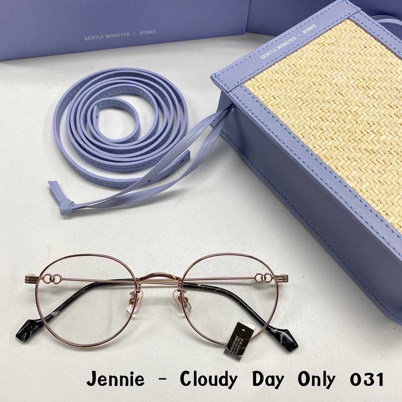 Jennie - Cloudy Day Only 031