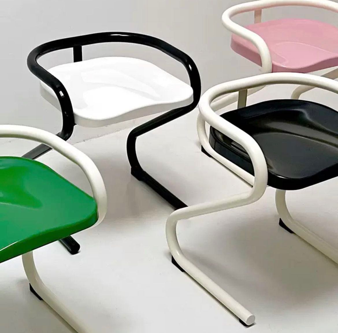 S sales curve chair