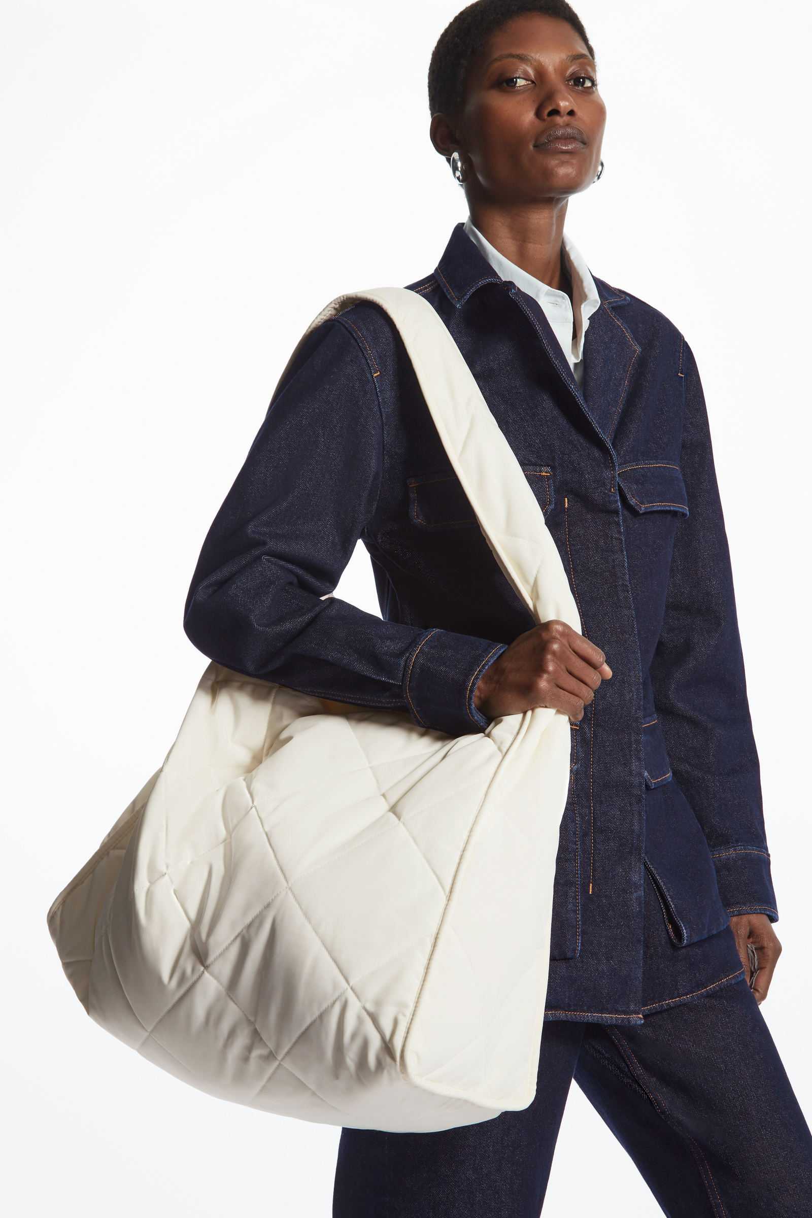 COS Quilted Crossbody Bag LINE SHOPPING