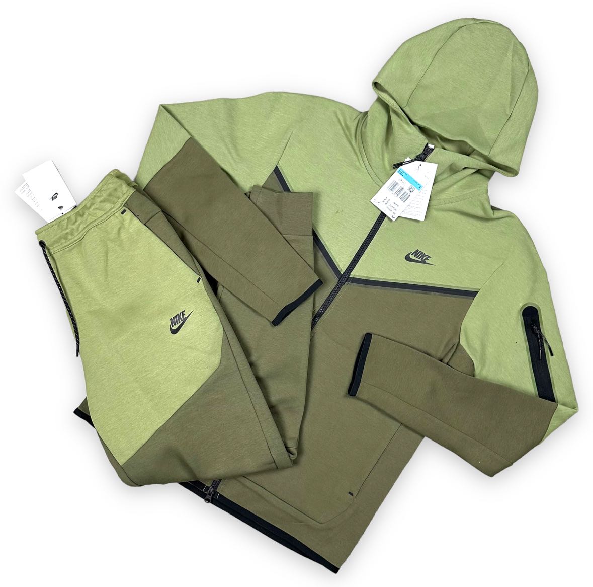 Nike tech green sales