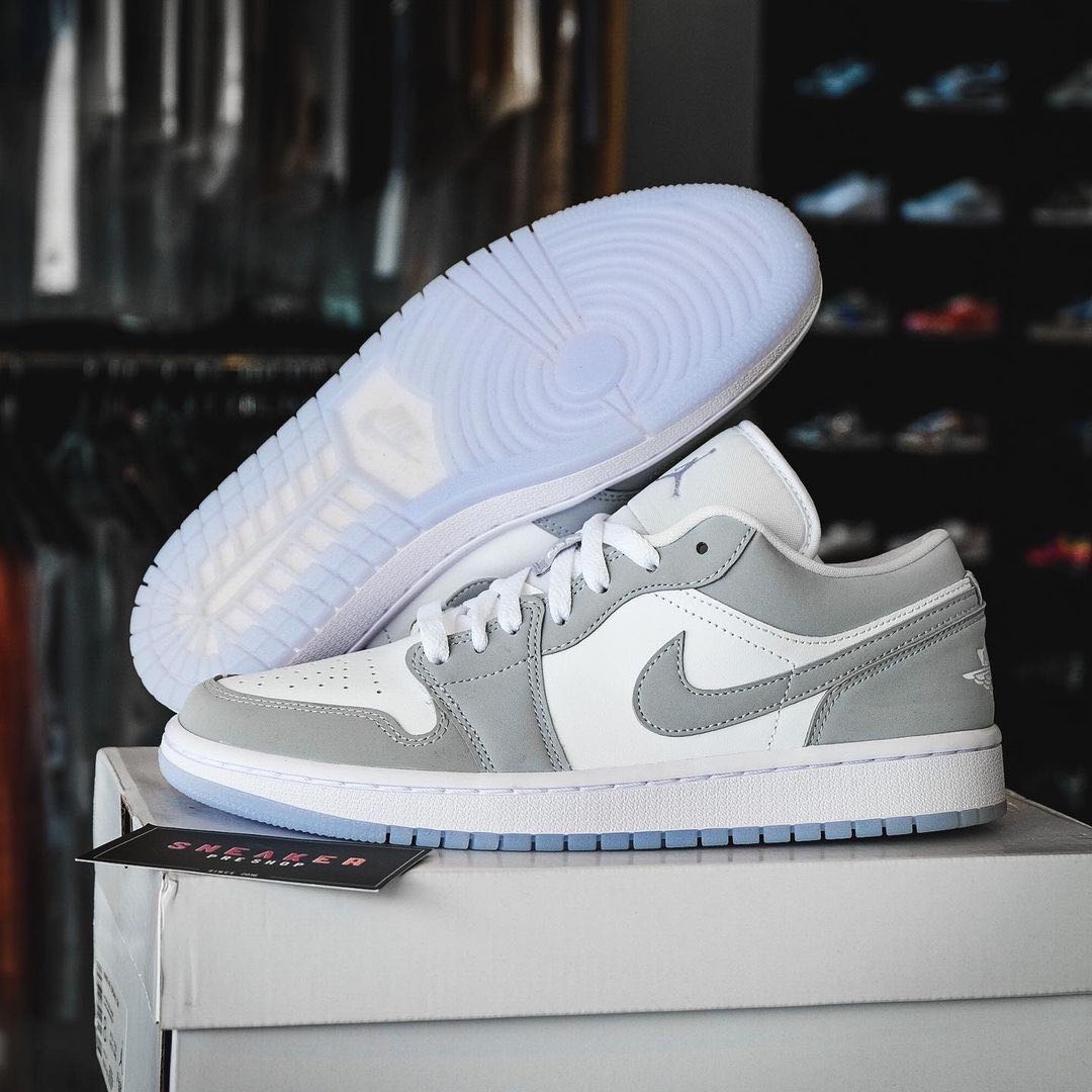 Air Jordan 1 Low White Wolf Grey