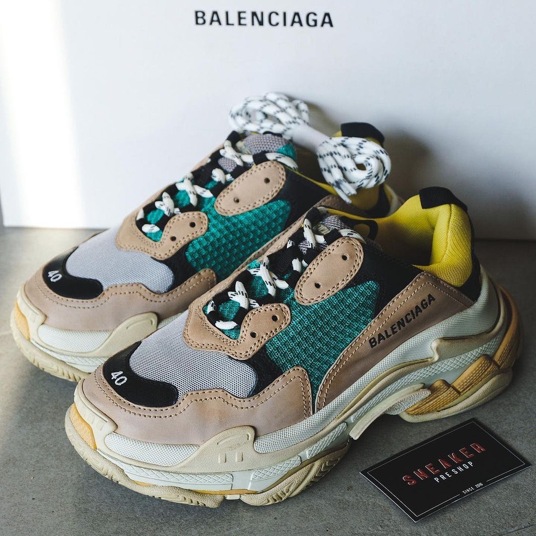 Green clearance yellow balenciaga