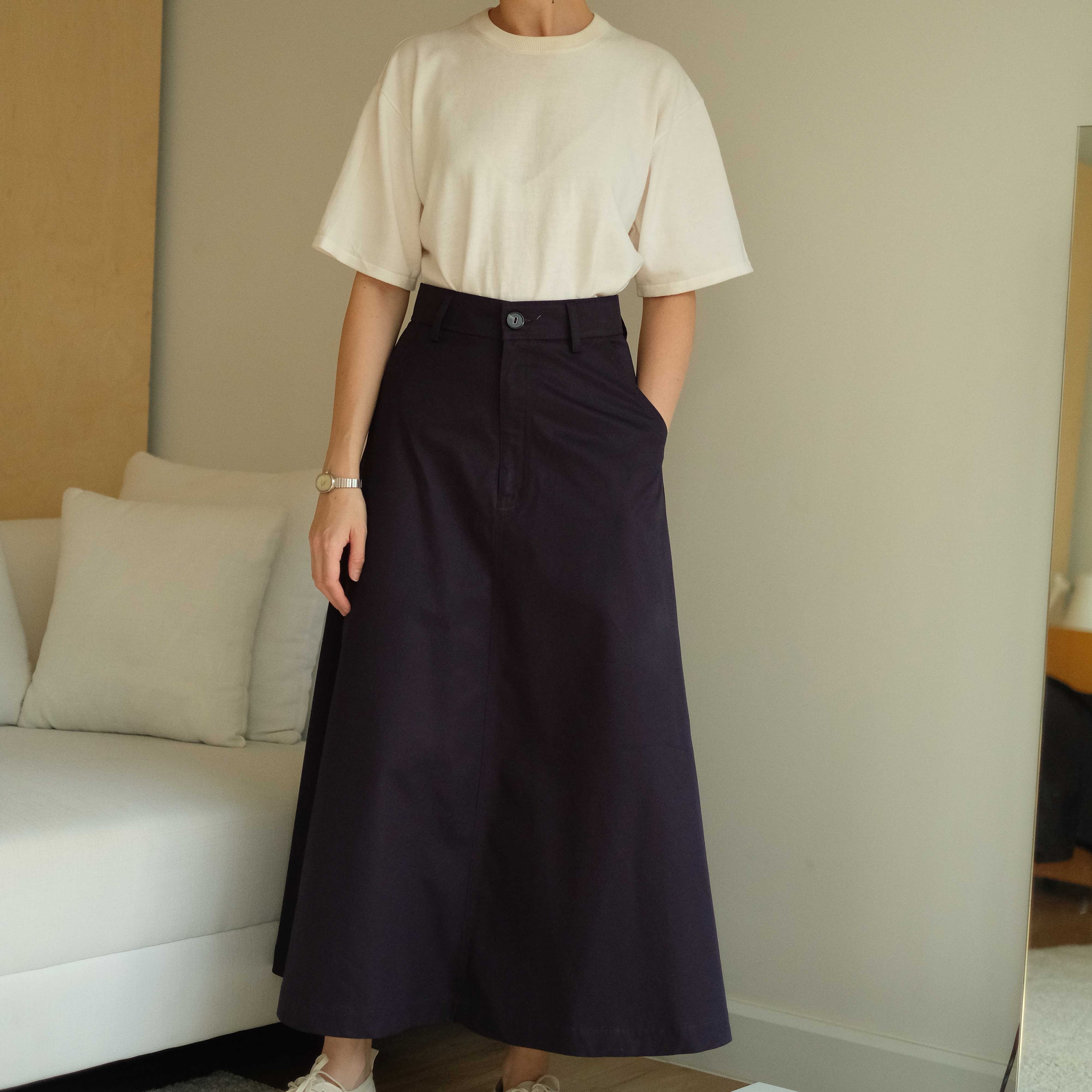 Melody Skirt - Navy | LINE SHOPPING