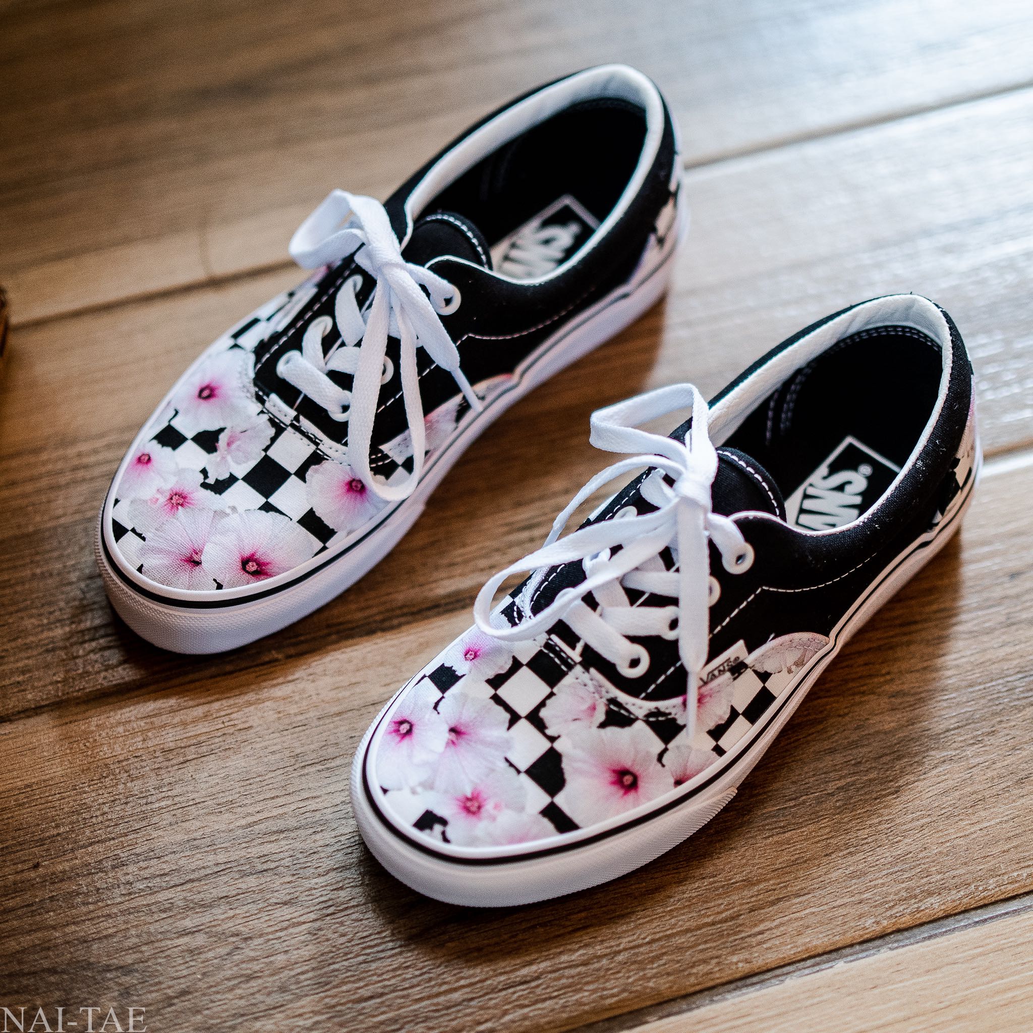 Vans hibiscus discount