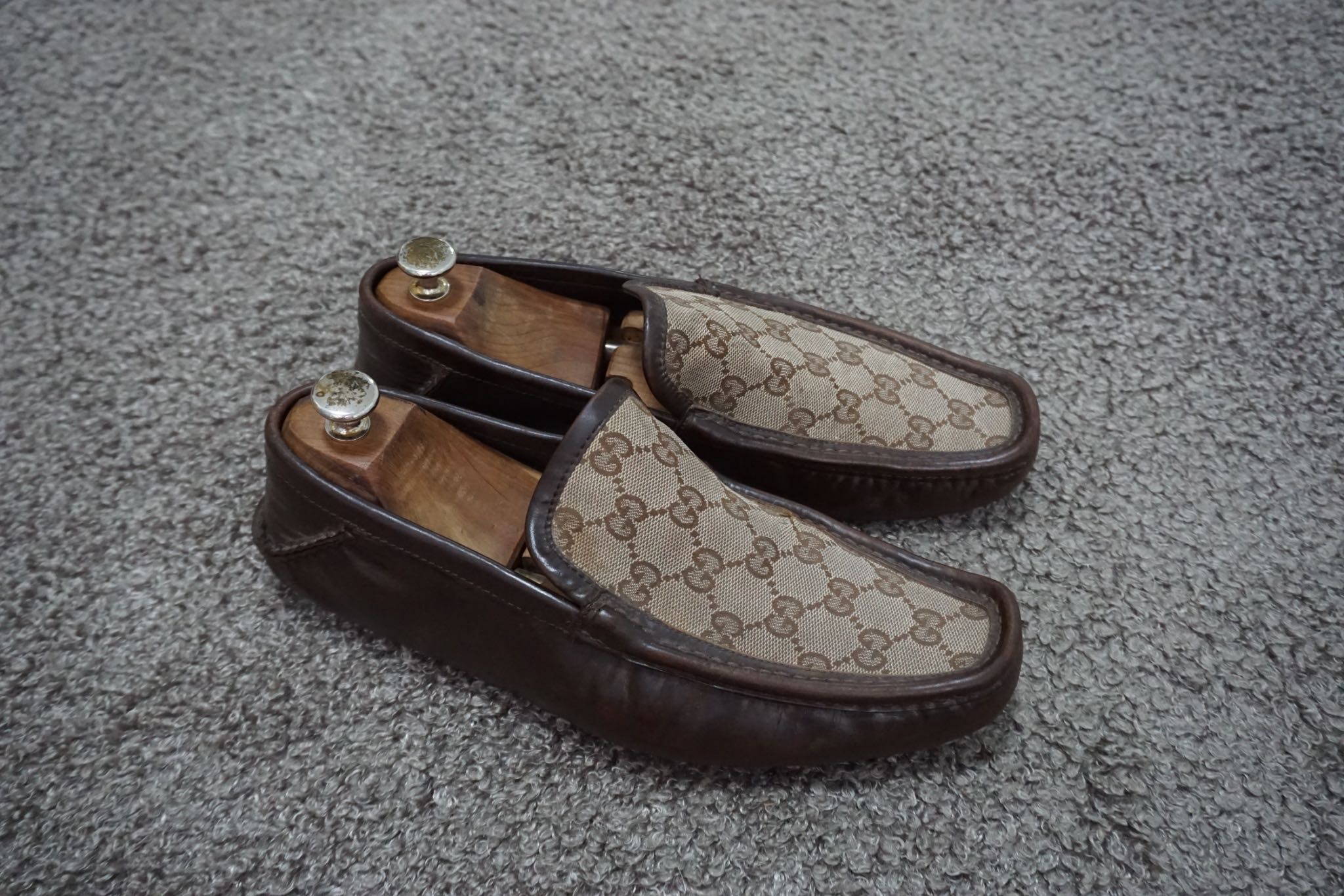 Gucci signature shoes clearance