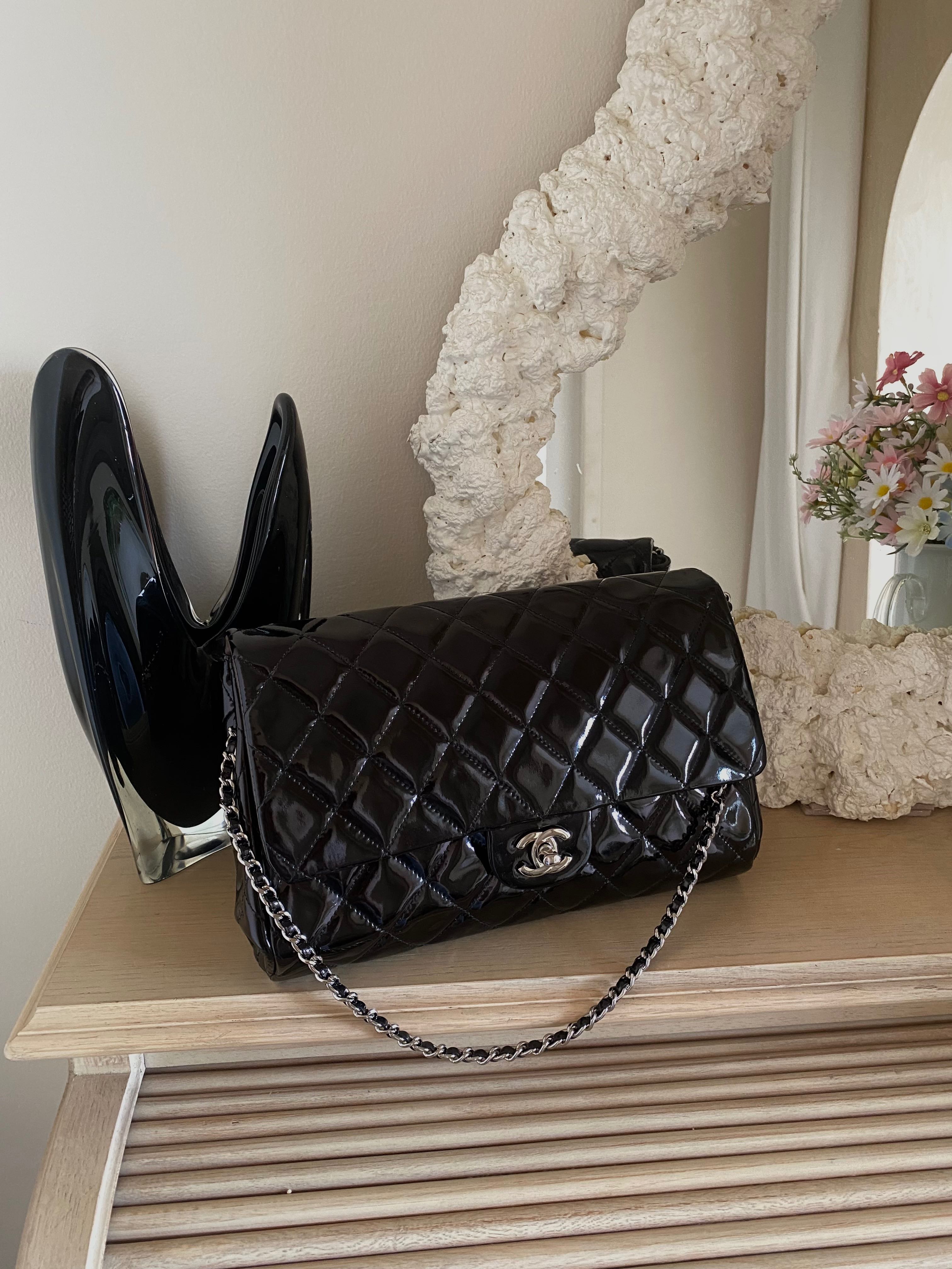 Chanel jumbo patent leather new arrivals