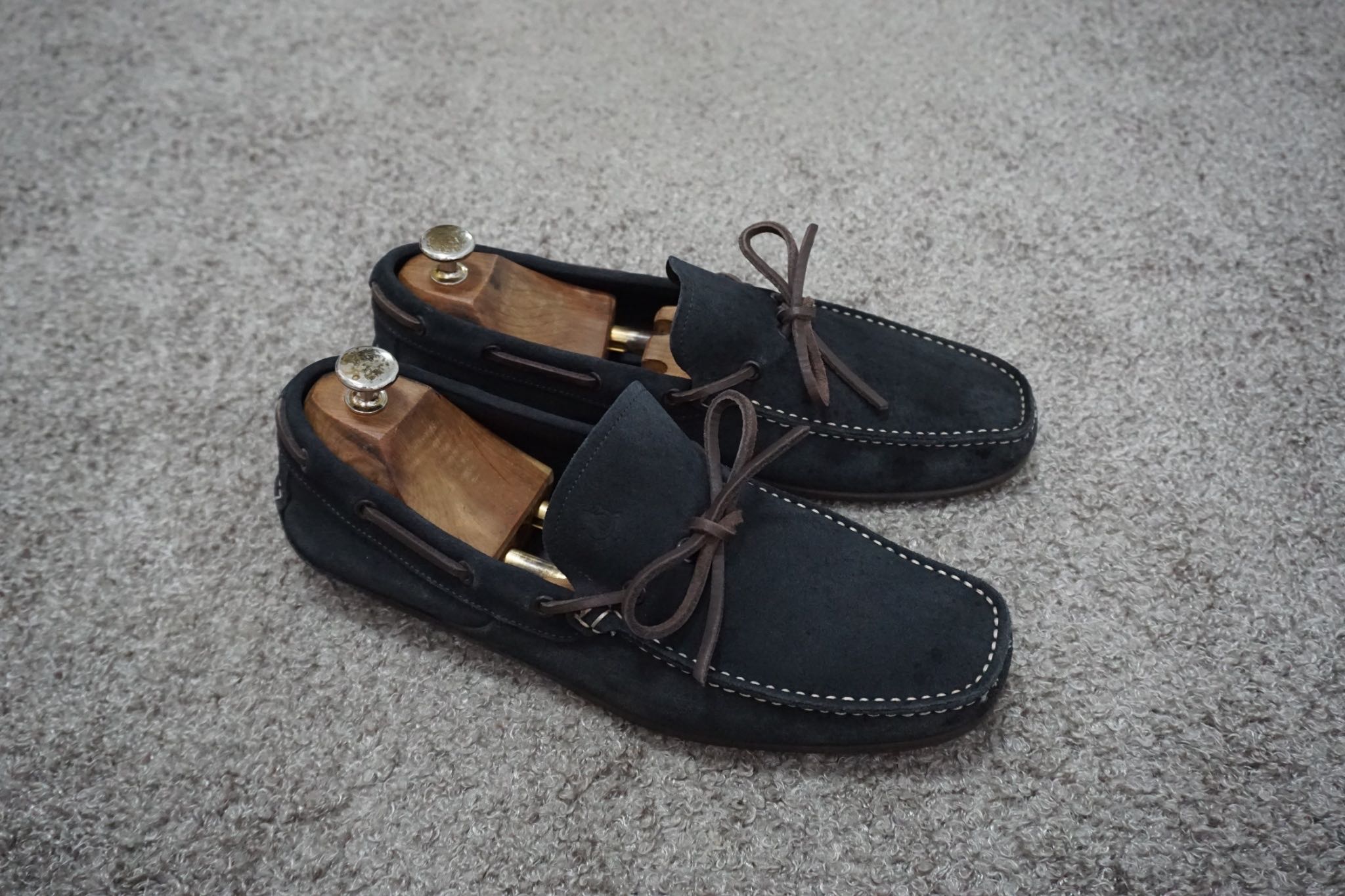 Salvatore ferragamo discount driving shoes