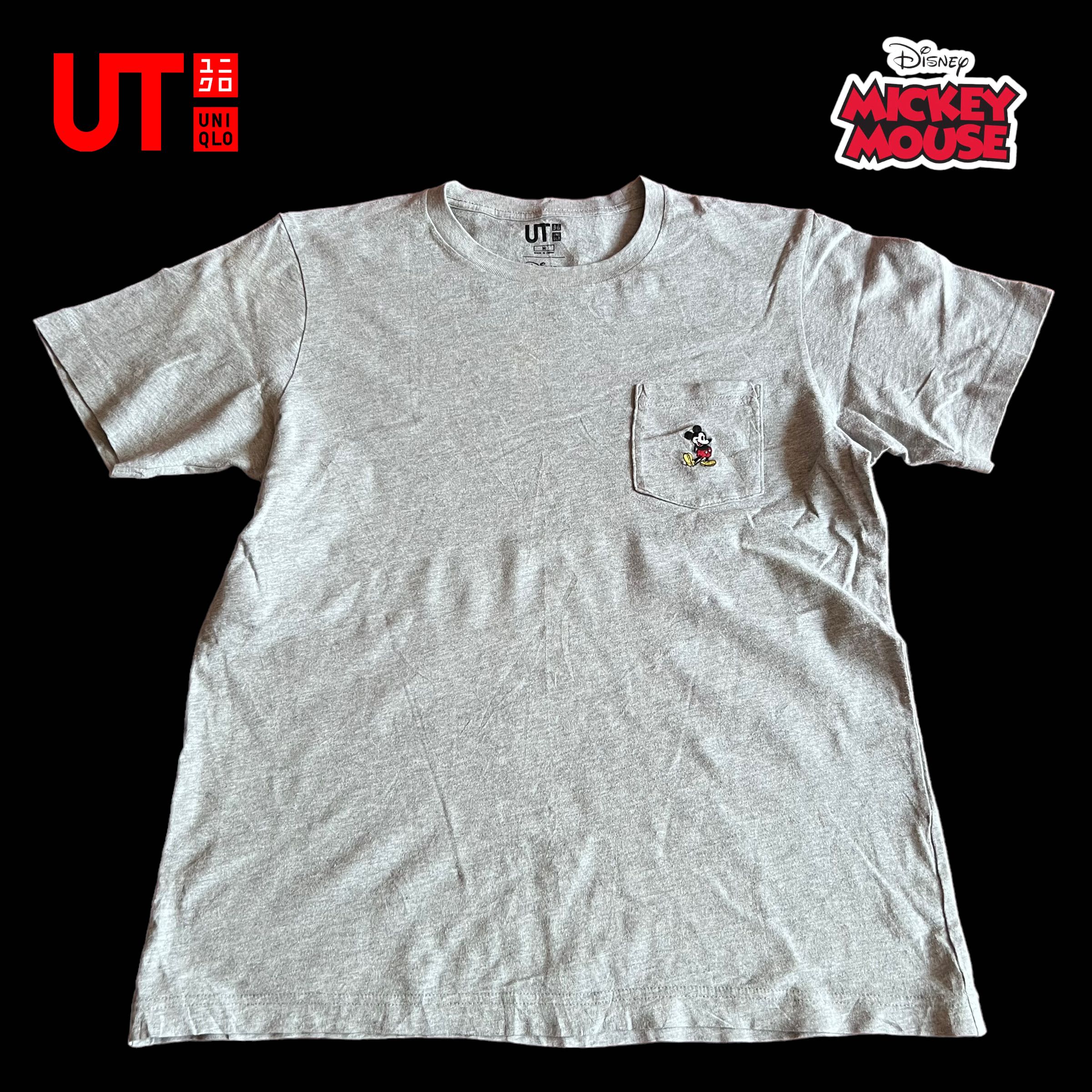 Uniqlo x disney top